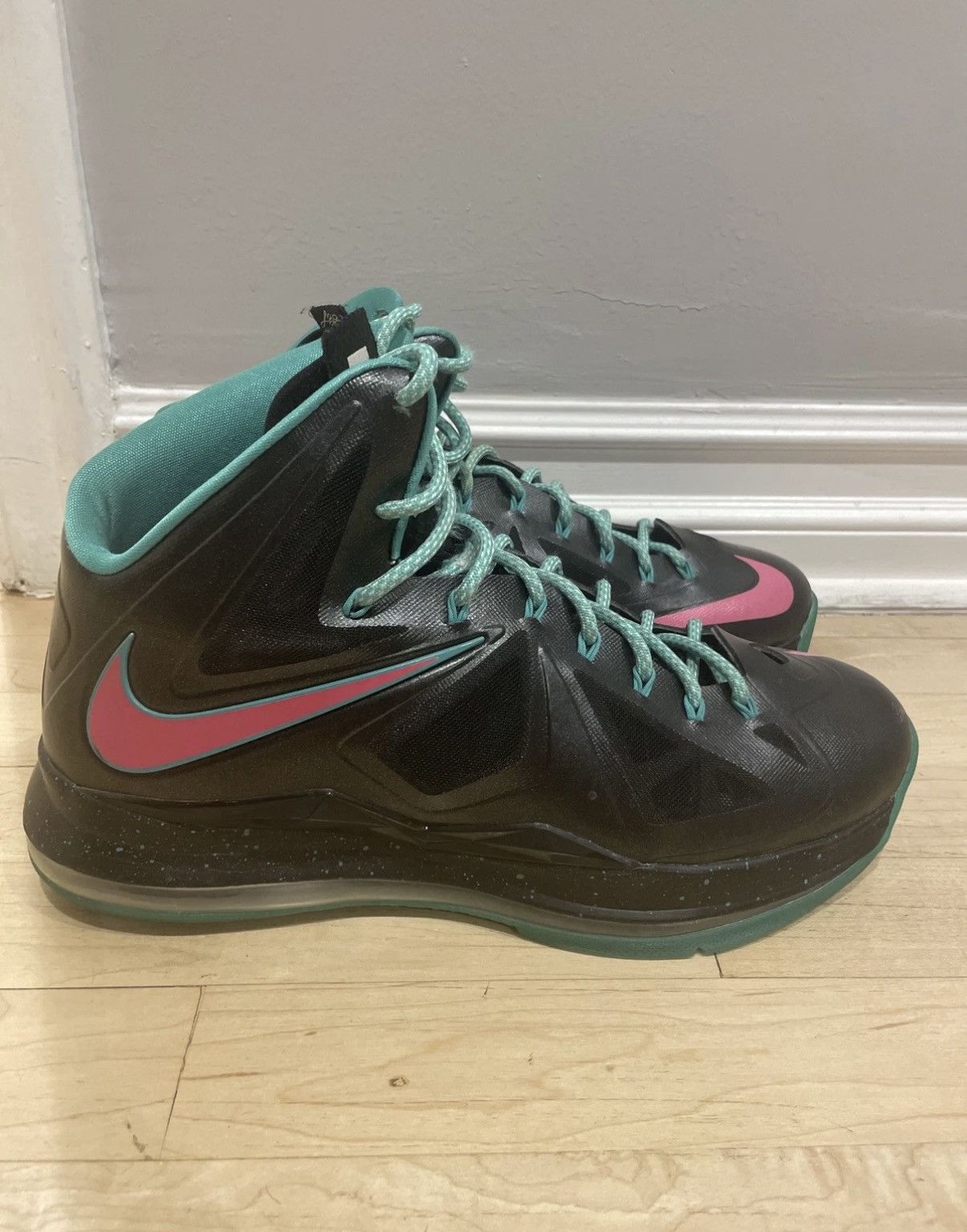 Nike LeBron 10 ID Miami Vice Size 12 Size US 12 / EU 45 - 4 Thumbnail