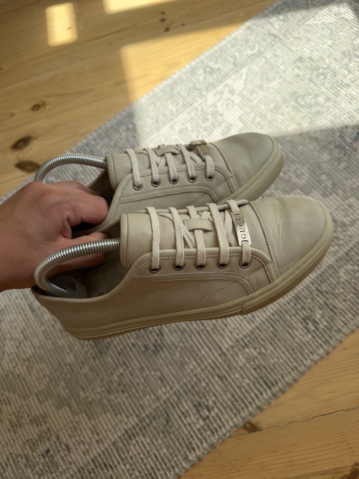 Gucci Gucci Low Top Miro Soft Leather Sneakers Size US 6.5 / EU 39-40 - 4 Thumbnail