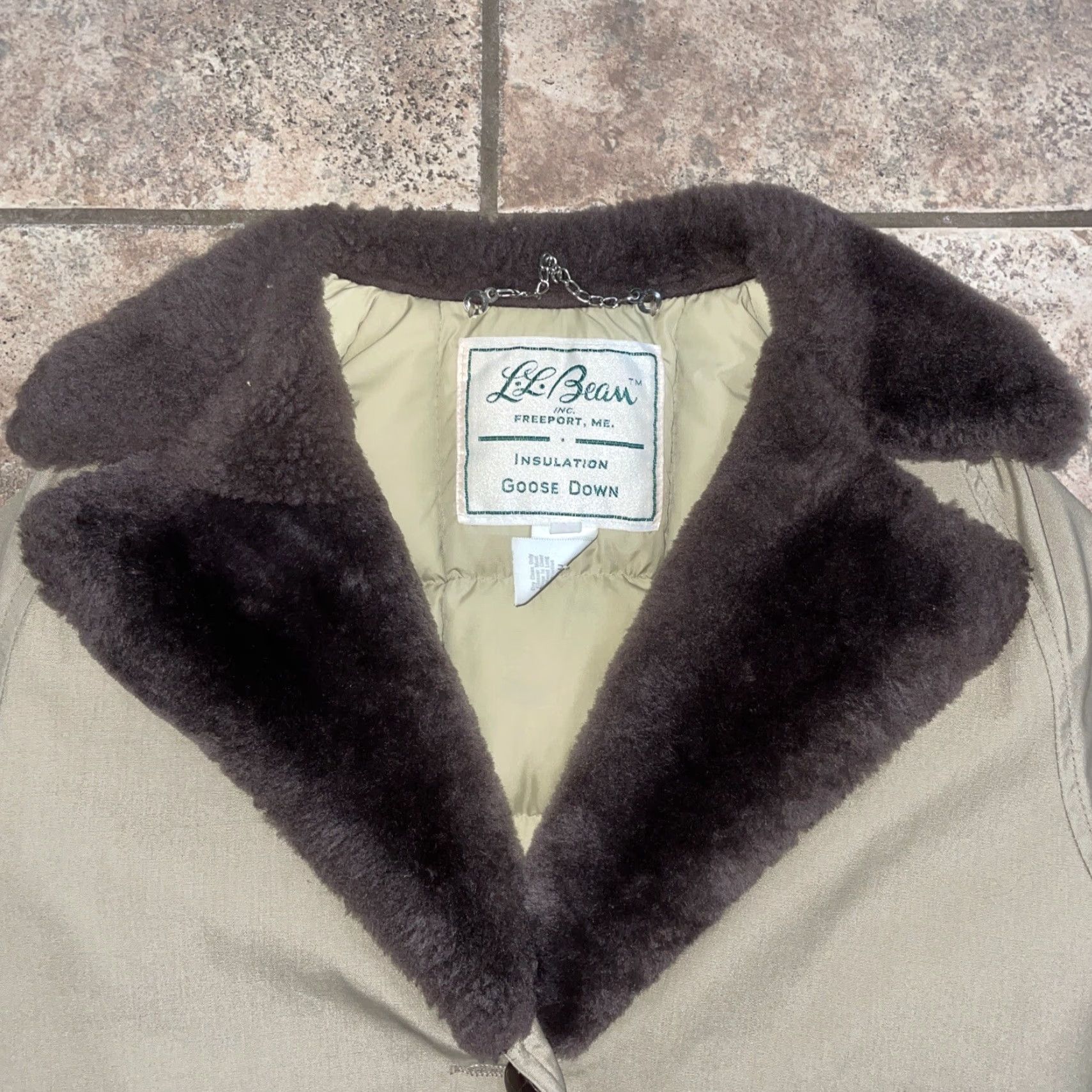 Vintage VINTAGE? L.L. Bean Goose Down Jacket Women’s Wool Shell Beige Size 10 Overcoat Womens 10 Beige Down Jacket Size L / US 10 / IT 46 - 2 Thumbnail
