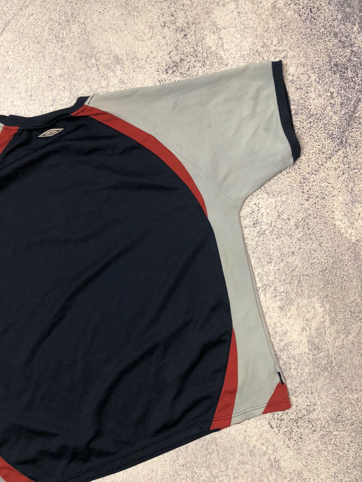Umbro Vintage men’s t-shirt Umbro size 2xl retro jersey Size US XXL / EU 58 / 5 - 11 Thumbnail
