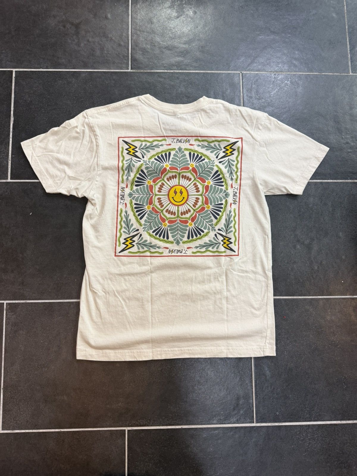 J Balvin Vibras by J Balvin Size US M / EU 48-50 / 2 - 2 Thumbnail