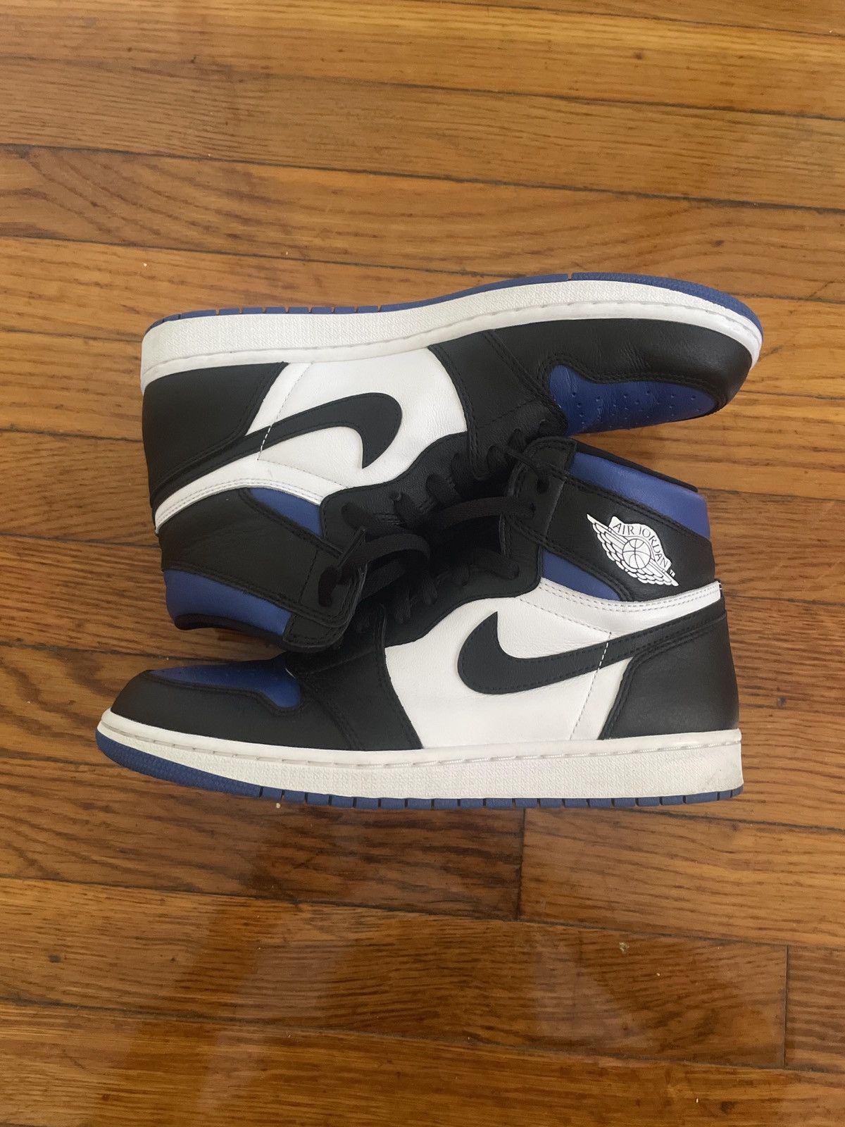 Jordan Brand Jordan 1 Royal Toe Size US 10 / EU 43 - 1 Thumbnail