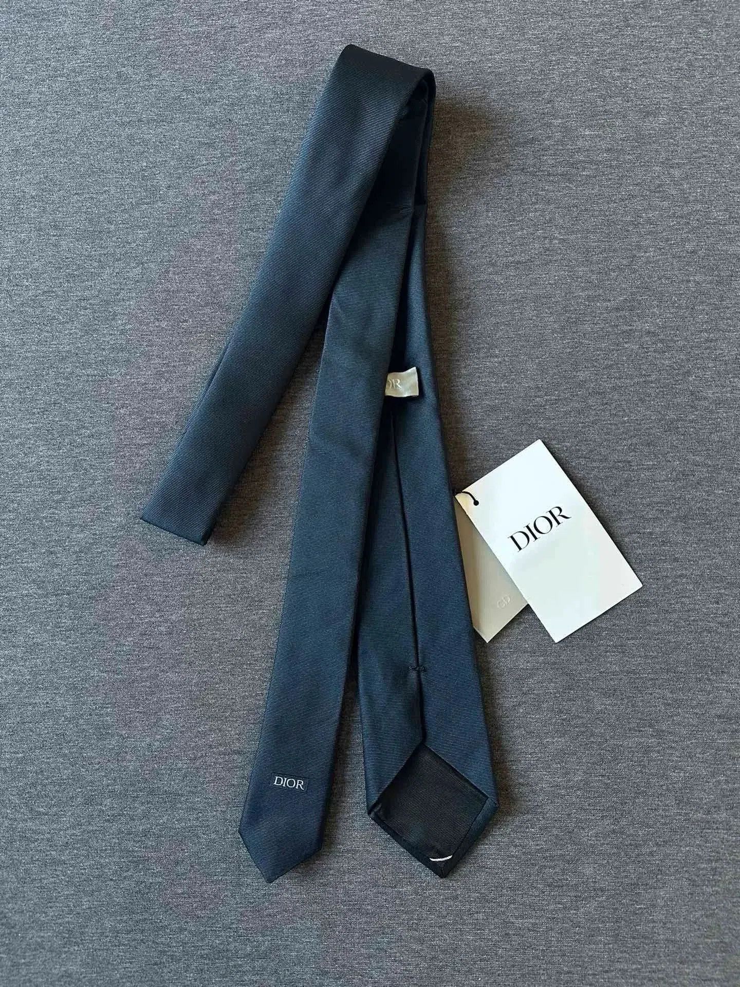 Dior Dior Dark Blue Letter Logo Tie. Size ONE SIZE - 4 Thumbnail