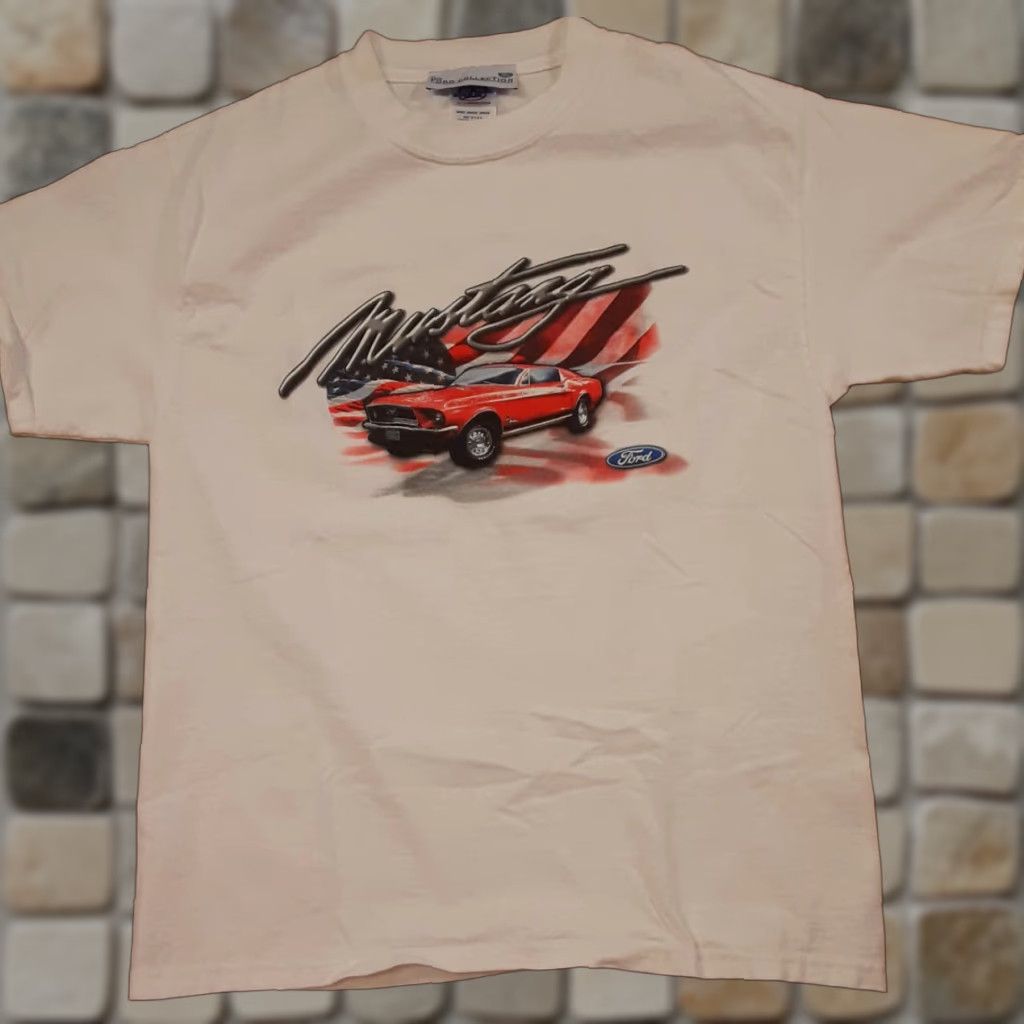 Delta VINTAGE Ford Mustang T-Shirt Mens M White Delta USA Collection 25in long 18in pit to pit MX Weight Size US M / EU 48-50 / 2 - 1 Thumbnail