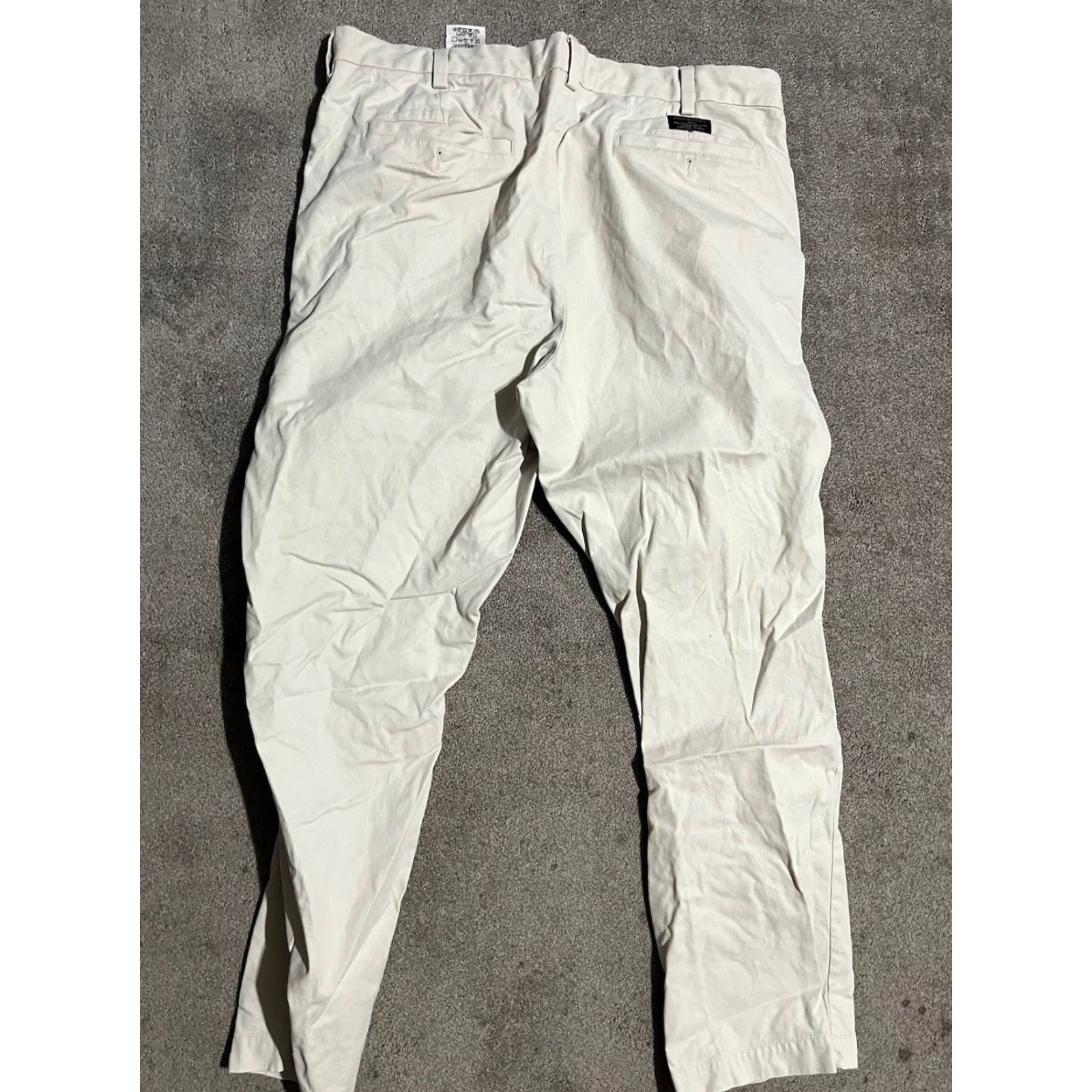 Banana Republic Banana Republic Aiden Chino Pants Beige Solid Mens 38x32 Cotton Blend Distressed Chino Pants Regular Flat Front 38 Beige Mens Size US 38 / EU 54 - 2 Thumbnail