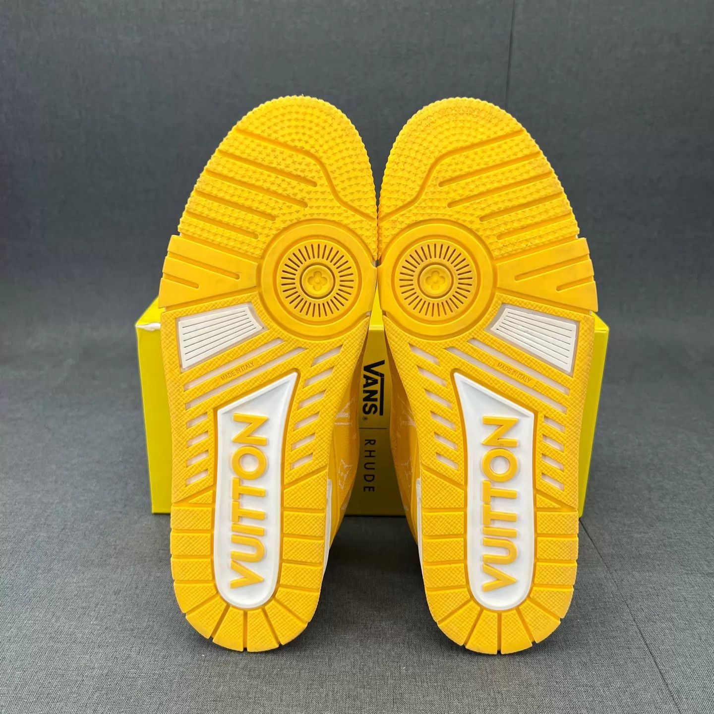 Louis Vuitton LV Trainer P9 White Yellow US8.5 Size US 8.5 / EU 41-42 - 6 Thumbnail