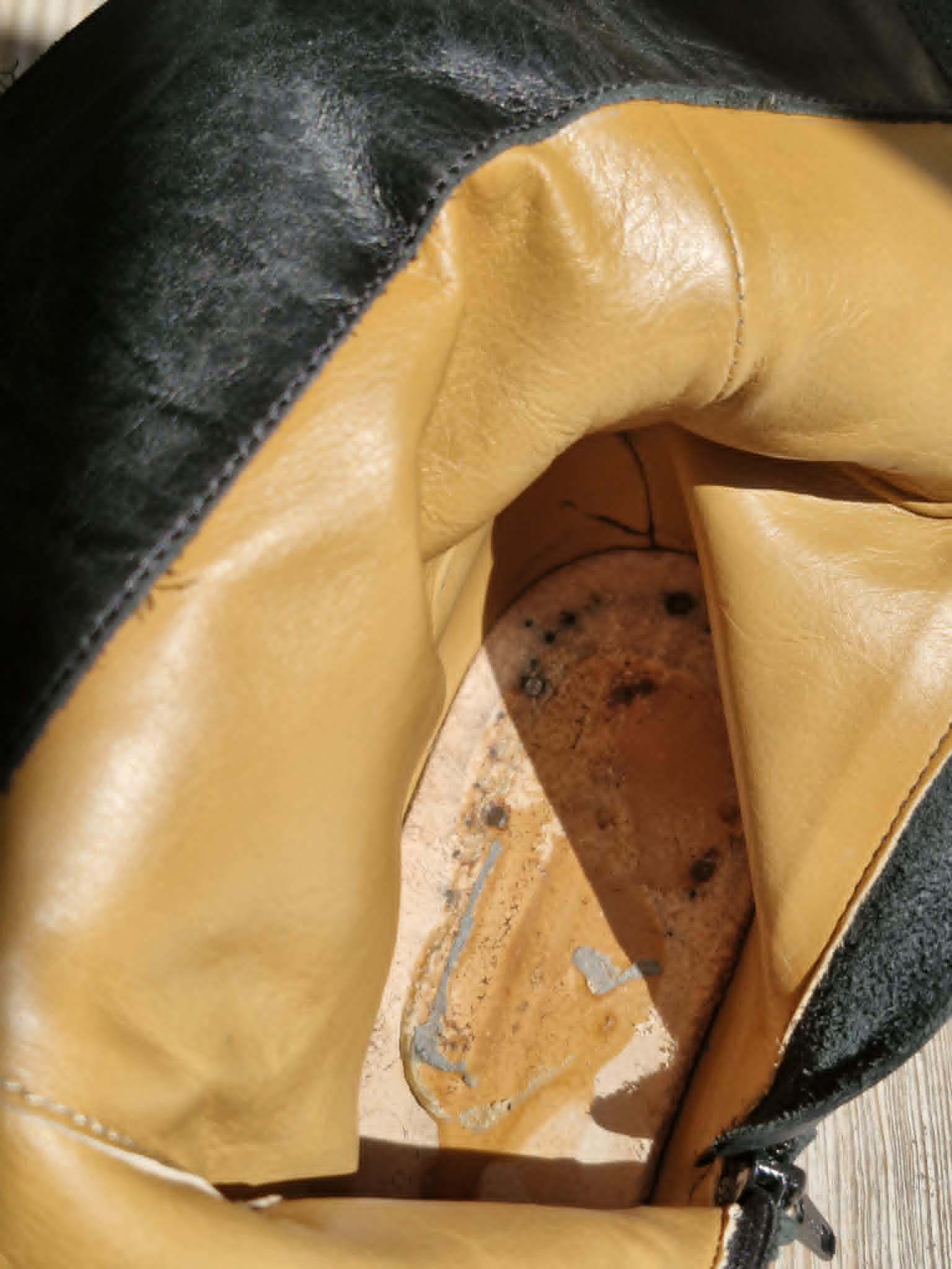 Maison Margiela Square-toe side-zip boots Size US 8 / EU 41 - 16 Thumbnail