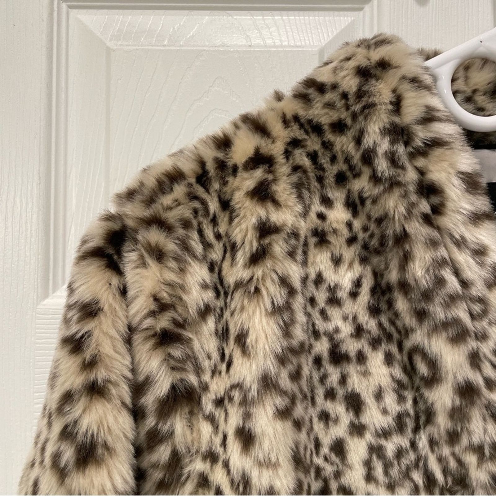 Banana Republic Banana Republic Faux Fur Coat Size M / US 6-8 / IT 42-44 - 4 Thumbnail