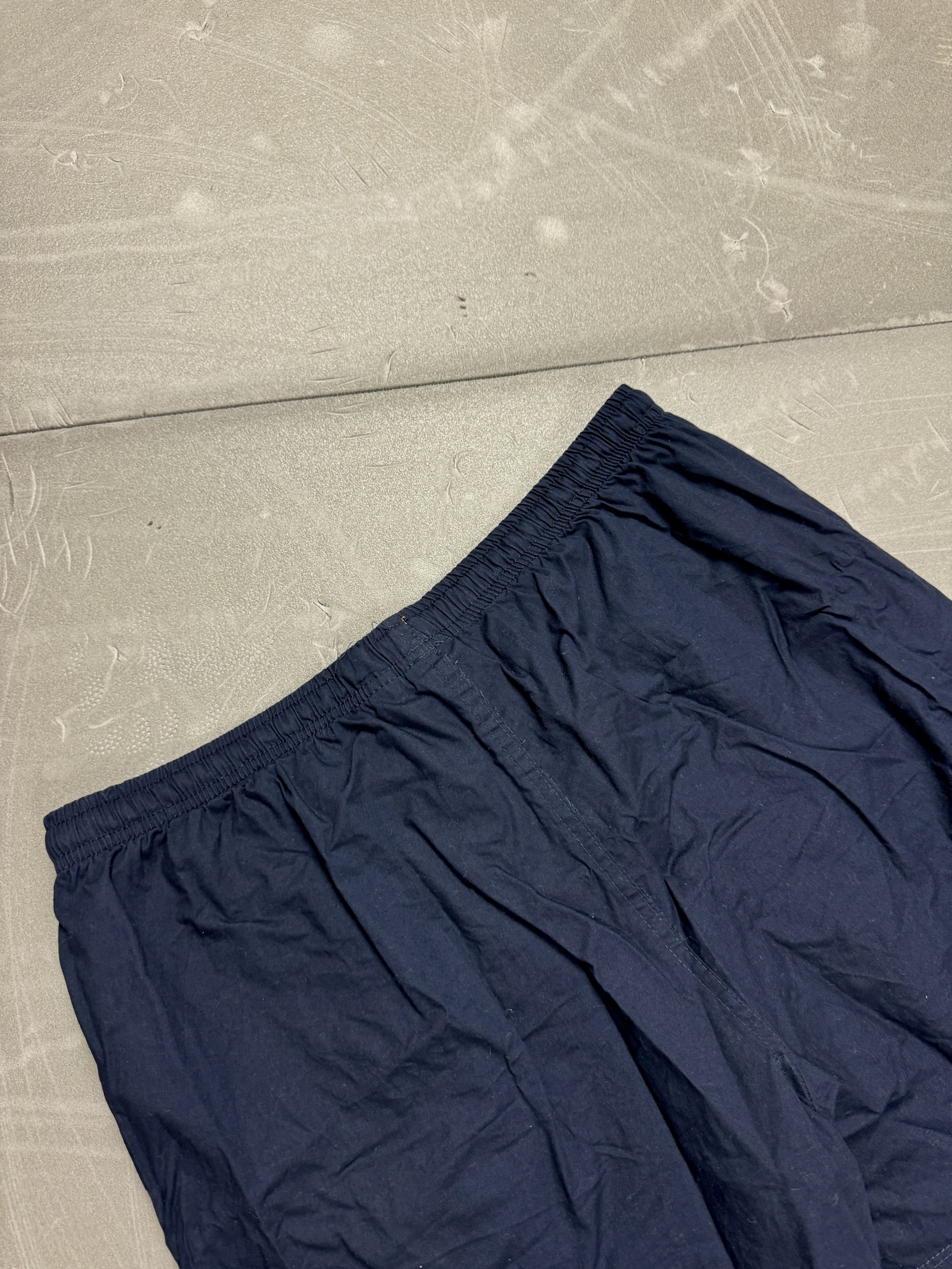 Other Navy basic material cotton shorts 90s y2k old money Size US 32 / EU 48 - 9 Thumbnail