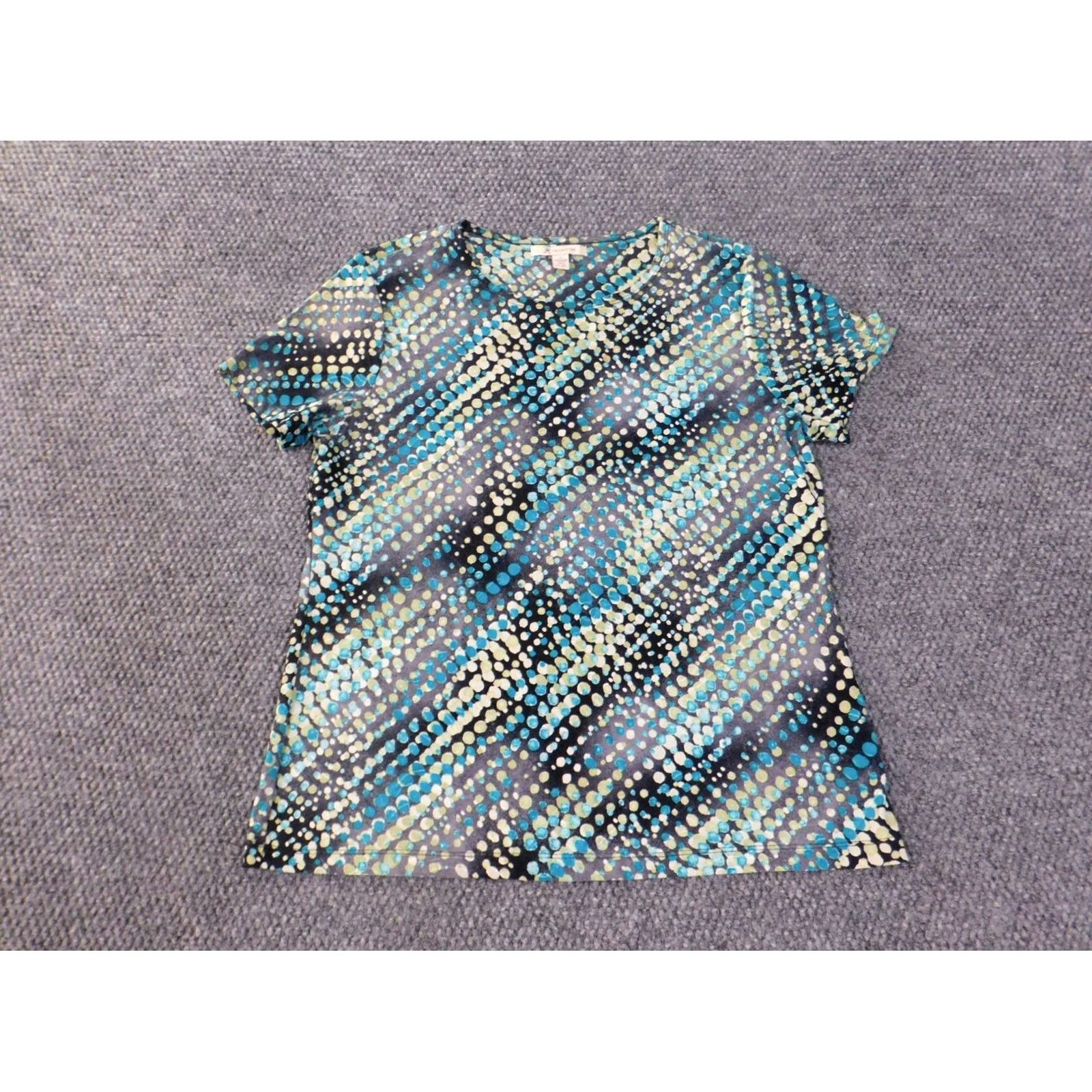 JM Collection JM Collection Blouse Shirt Womens Medium Blue Geometric Short Sleeve Round Neck Pullover Polyester Spandex Embroidered Casual Regular Vintage No Size M / US 6-8 / IT 42-44 - 2 Thumbnail