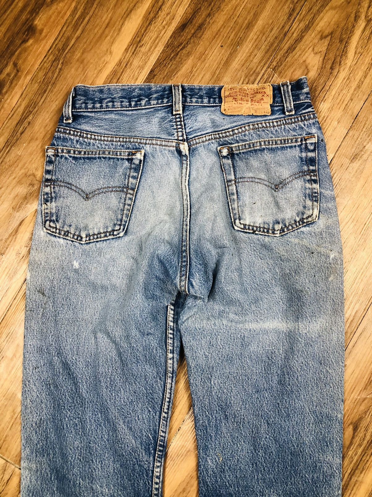 Levi's Levis Distresses Jeans (37) Size US 29 - 15 Thumbnail