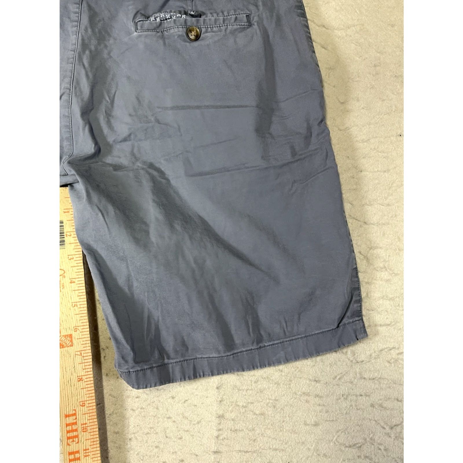 Bonobos Bonobos Classic Chino Shorts Men's 35 Gray 9" Inseam Casual Pocket Logo Flat Front Zip Belt Loops Regular Size 35 Cotton Knit Medium Wash Men Size US 35 - 5 Thumbnail