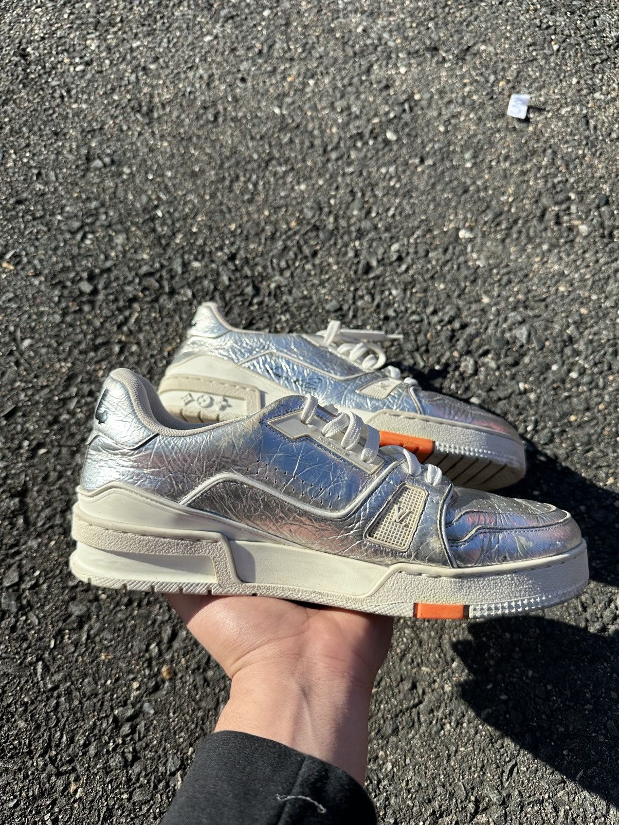 Louis Vuitton Louis Vuitton Trainer Metallic/Orange Size US 8 / EU 41 - 12 Thumbnail