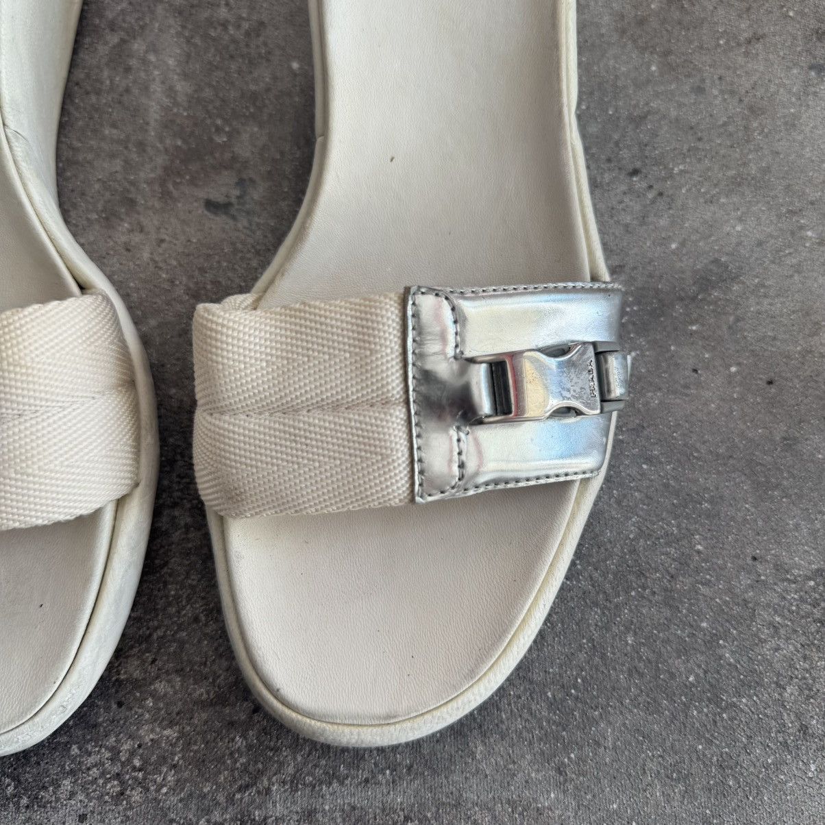 Prada Prada 2000’s Vintage Cute Platform Sandals Size US 7 / IT 37 - 8 Thumbnail