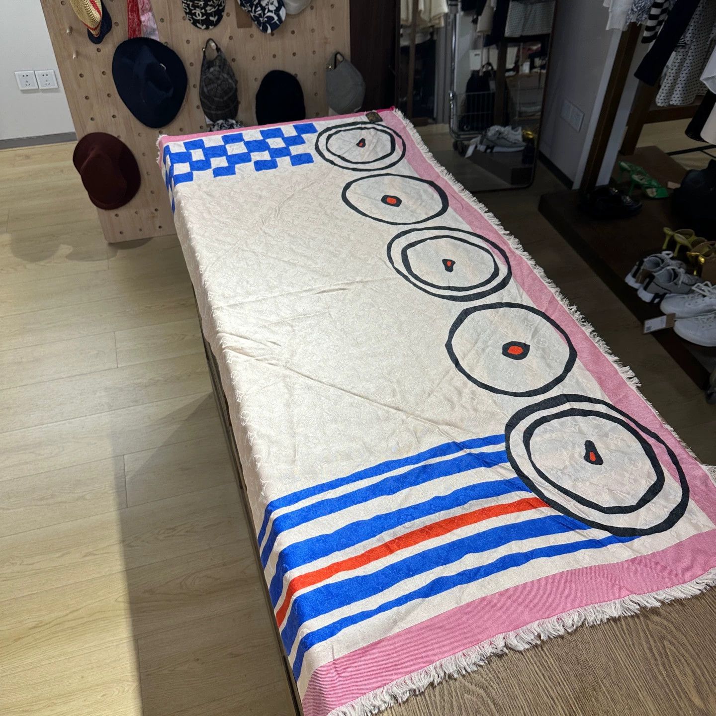Louis Vuitton LV Pink Blue Bicolor Monogram Silk Scarf 140x140cm Size ONE SIZE - 1 Thumbnail