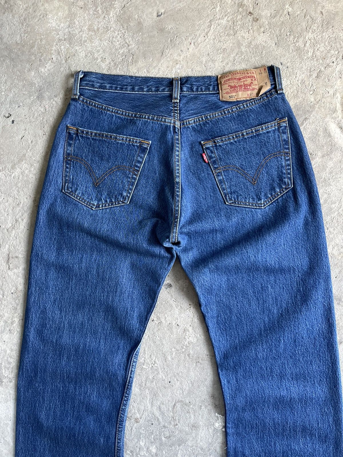 Levi's Levi's 501 Red Tab Straight Classic Fit Denim Jeans Size US 32 / EU 48 - 9 Thumbnail