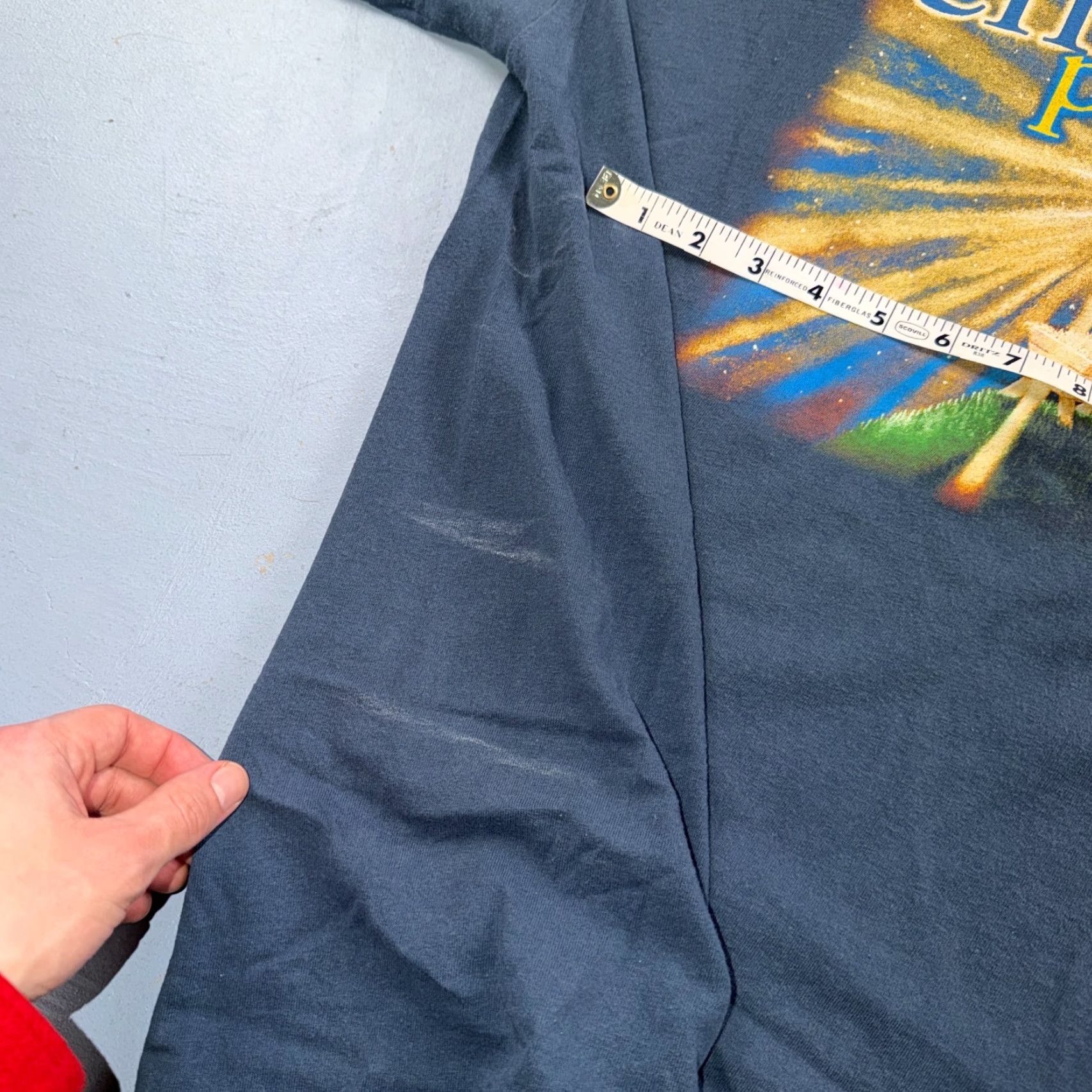 Born VINTAGE Jesus Christ Child of Promise Murina T Shirt XL Blue Cotton Men's Graphic Print 90s 80s 70s United States Cross Catholic Size US XL / EU 56 / 4 - 6 Thumbnail