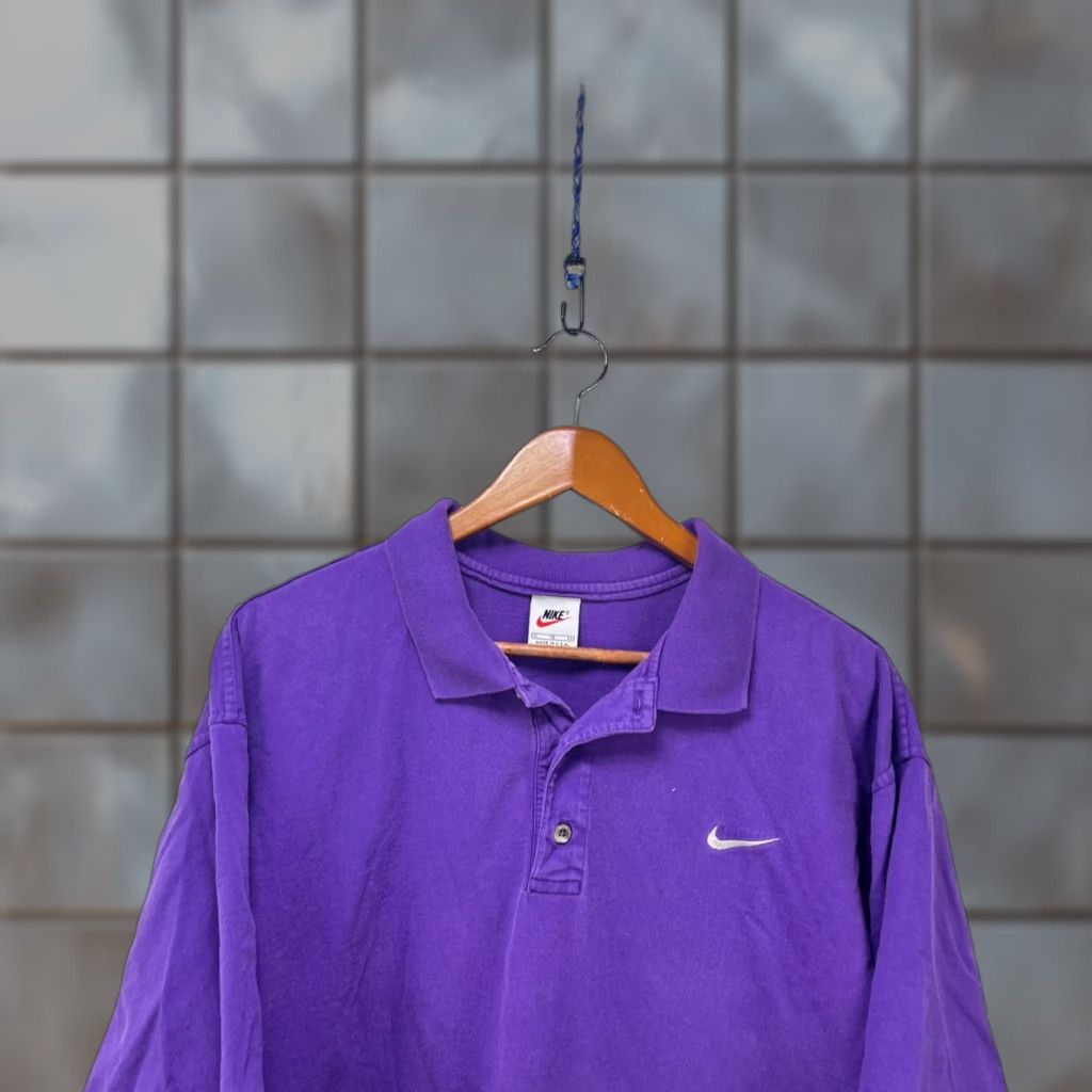 Nike VINTAGE Nike Golf Polo Shirt XL Purple 90s Swoosh Cotton Knit Mens Size US XL / EU 56 / 4 - 1 Thumbnail