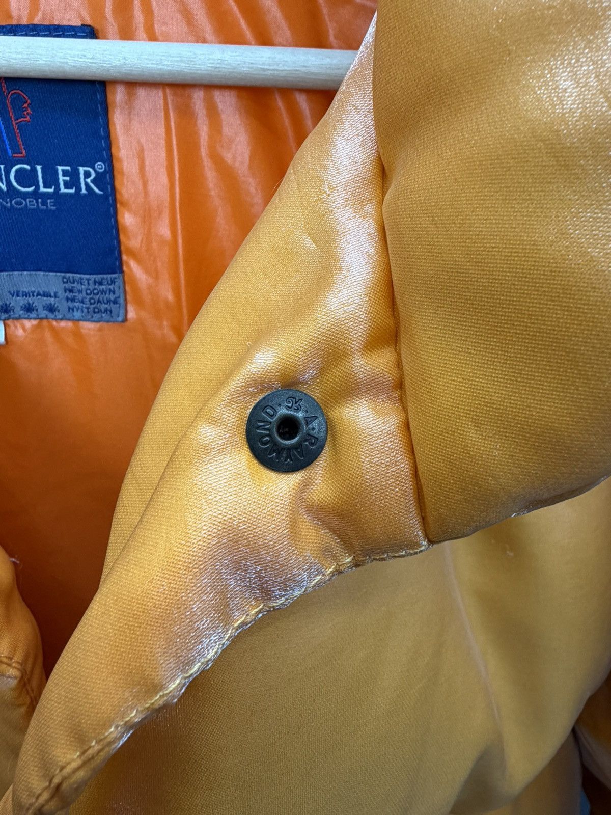 Moncler Grenoble Moncler Grenoble Women’s Orange Down Puffer Jacket Size 2 Size M / US 6-8 / IT 42-44 - 9 Thumbnail