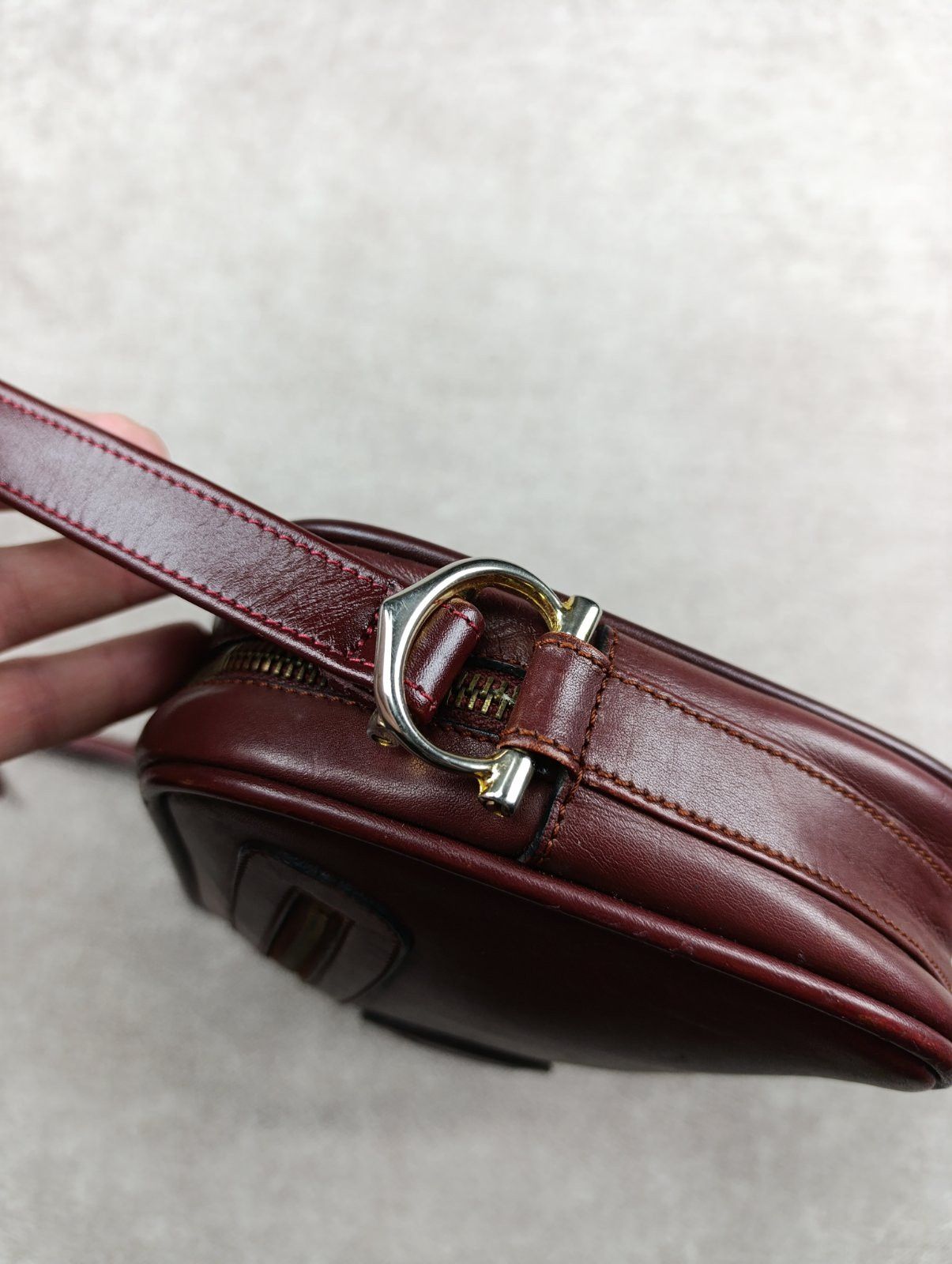 Cartier CARTIER BORDEAUX LEATHER SHOULDER BAG VINTAGE DESIGN UNISEX Size ONE SIZE - 13 Thumbnail