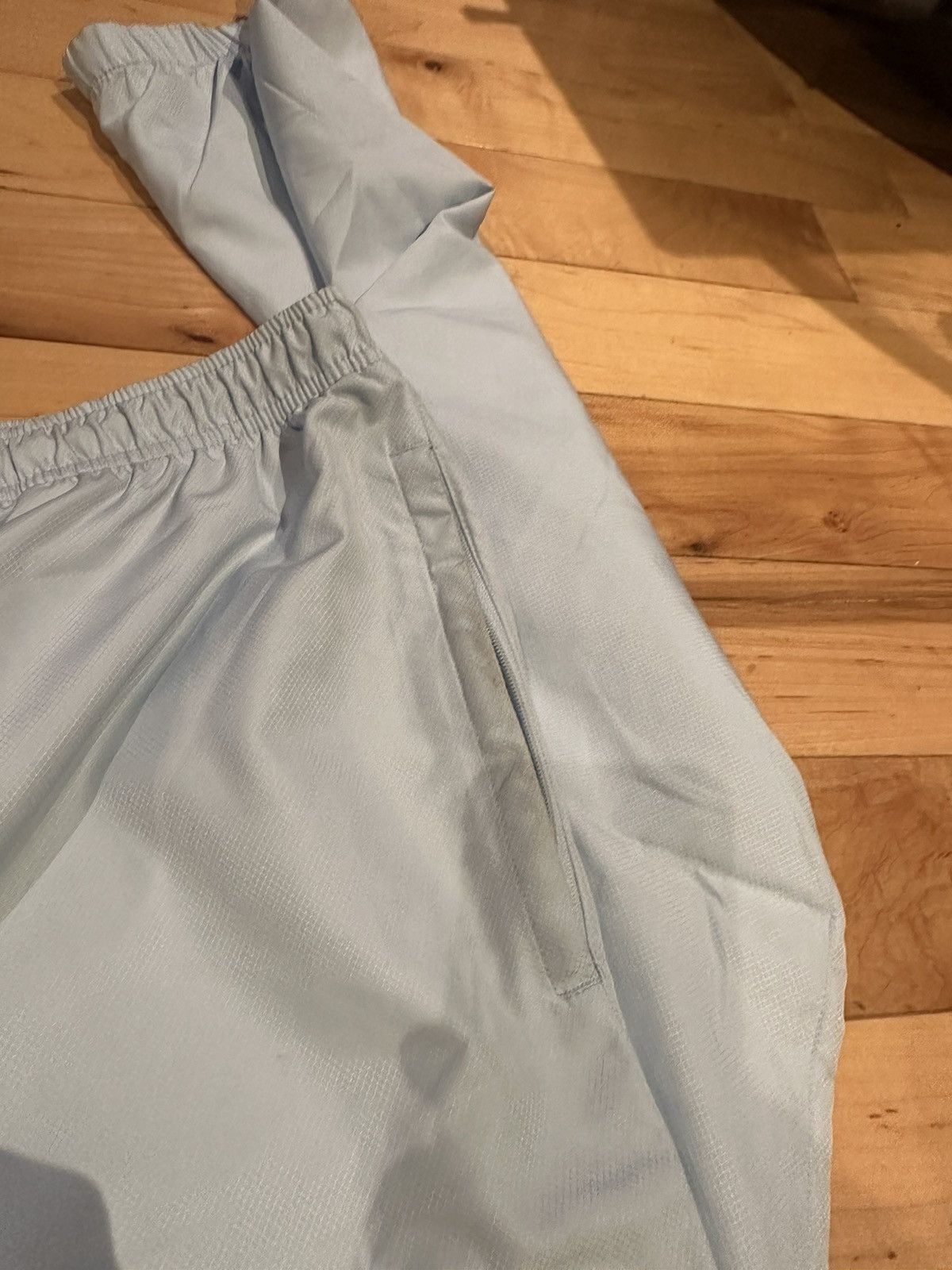 Lacoste × Supreme SS17 Light Blue Track Pants Outline Logo Medium Size US 32 / EU 48 - 7 Thumbnail