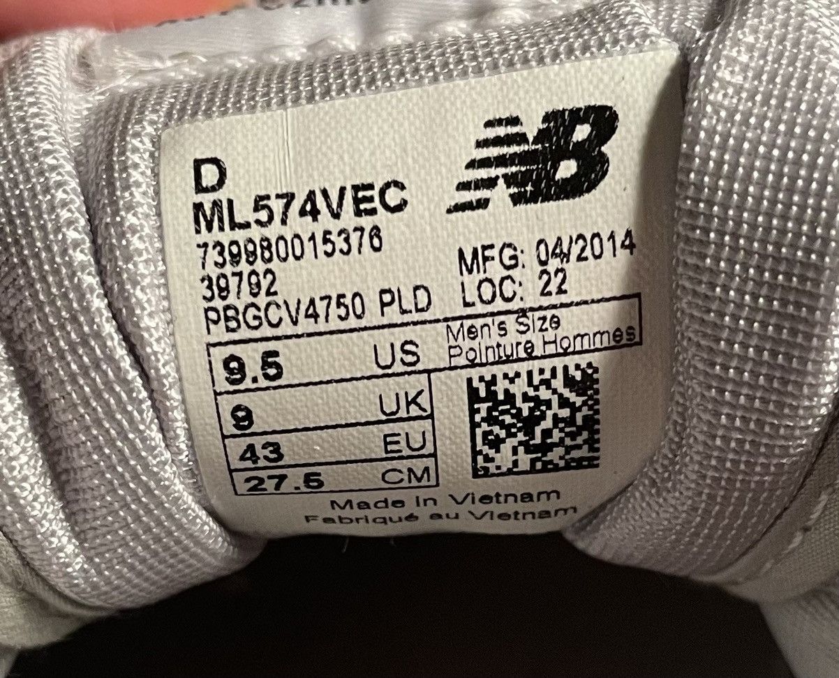 New Balance New Balance Classic 574 Sneaker Size US 9.5 / EU 42-43 - 7 Thumbnail