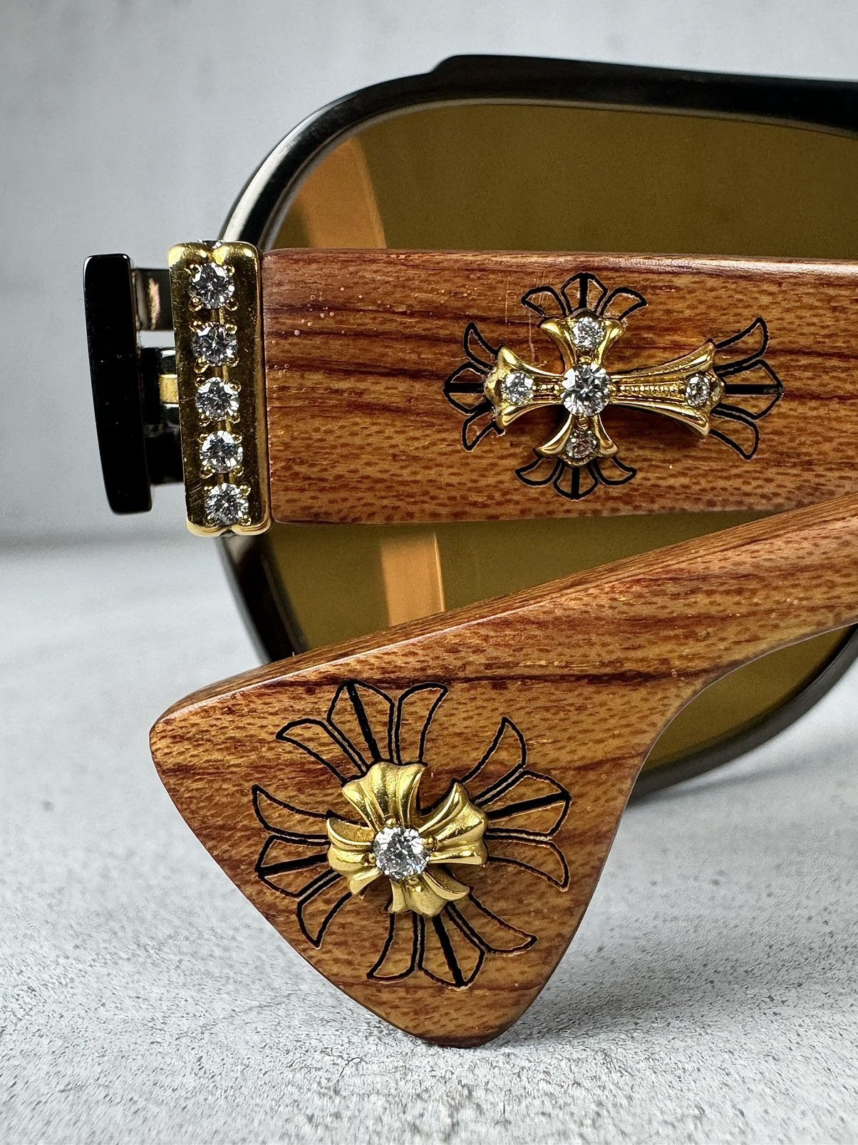 Chrome Hearts Chrome Hearts Diamond 18k Gold “THE BROWN” Sunglasses Size ONE SIZE - 1 Thumbnail