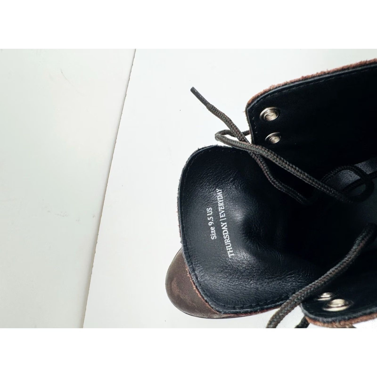 Vintage THURSDAY Boots Chukka Cap Toe Leather Leather Mens 9.5 Brown 6 Size ONE SIZE - 8 Thumbnail