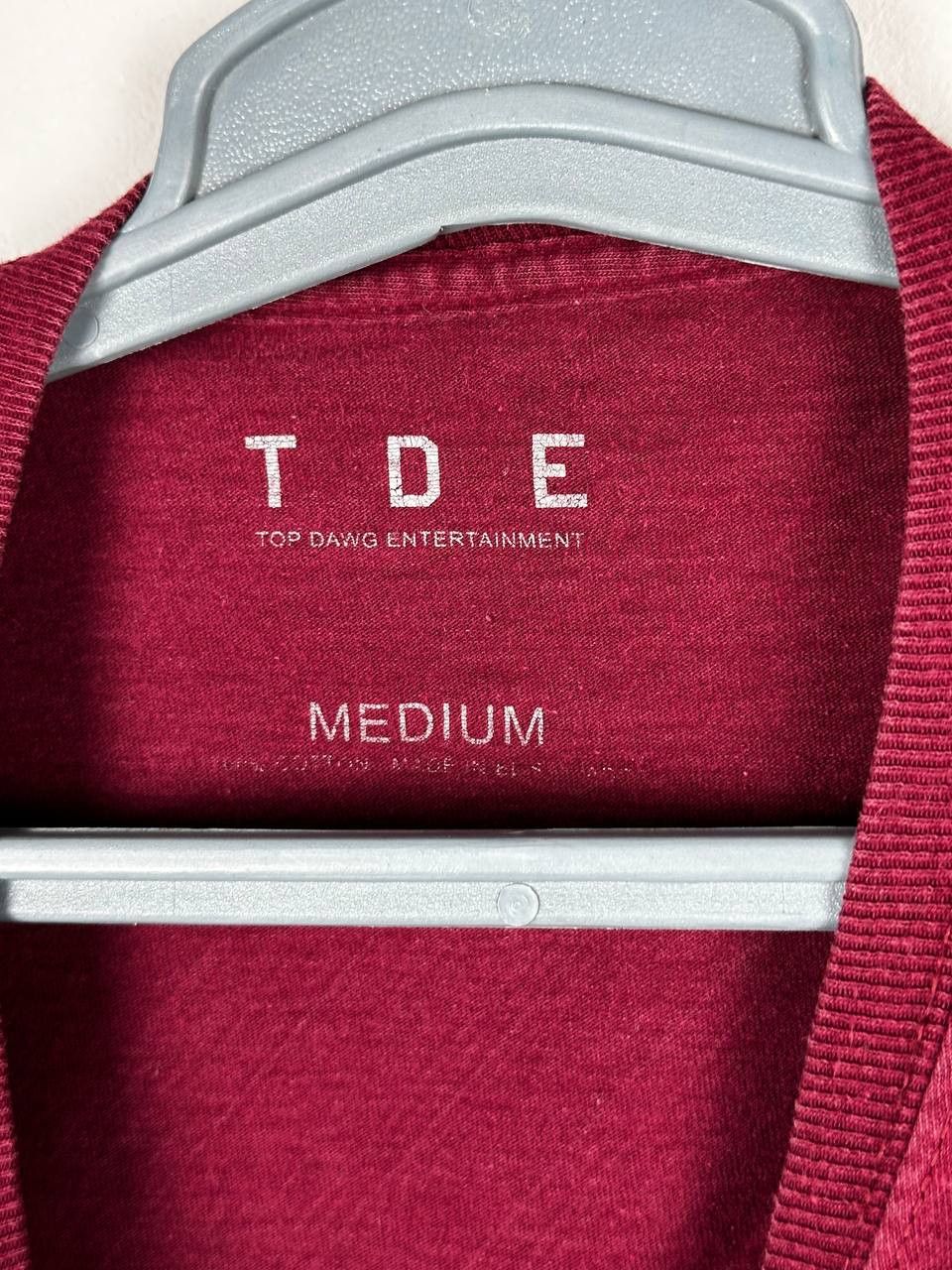 Kendrick Lamar Kendrick Lamar 2018 tour red longsleeve tee DAMN. TDE Size US M / EU 48-50 / 2 - 11 Thumbnail