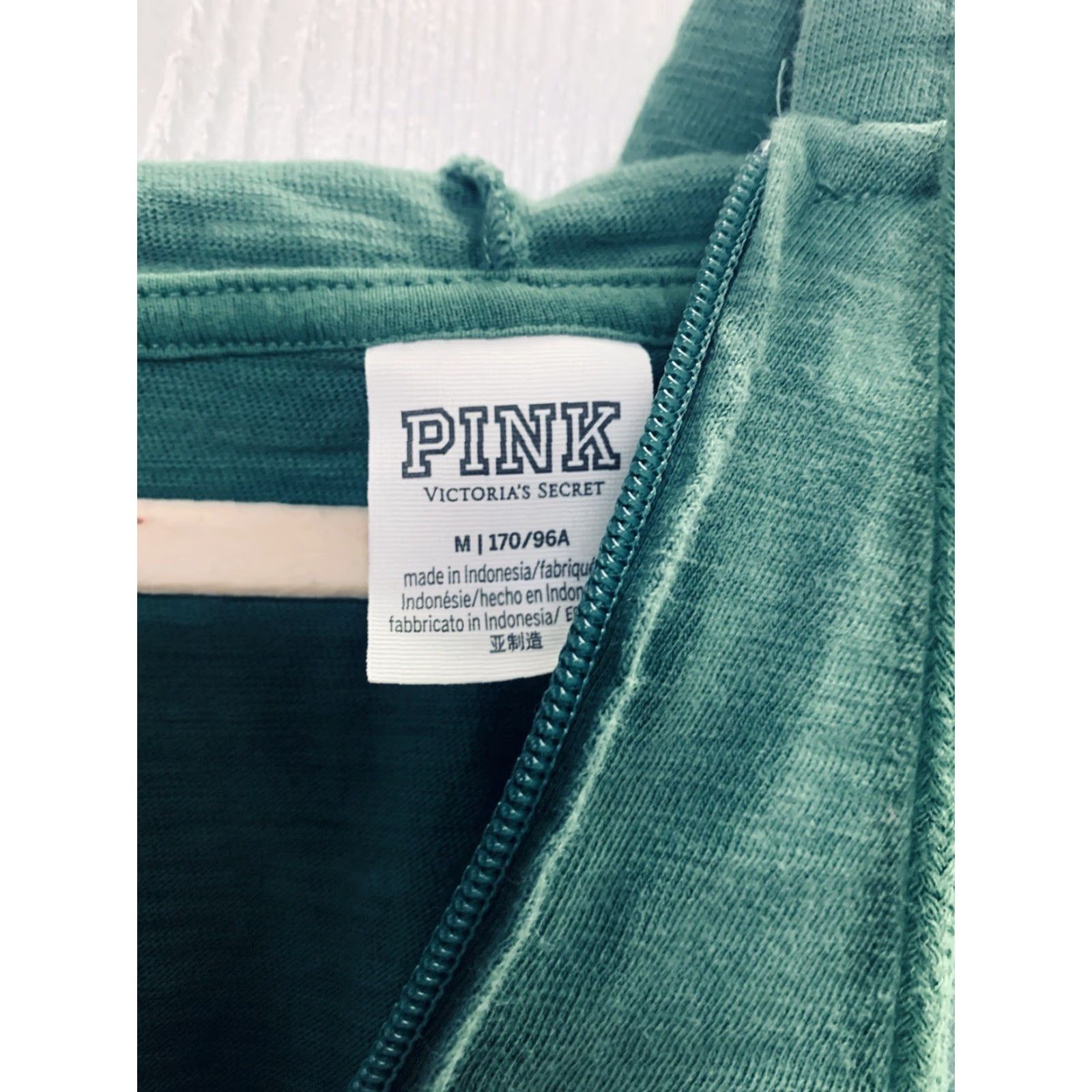 Victoria's Secret Victoria's Secret PINK Full Zip Hoodie Crop Top M Green Long Sleeve Solid Ladies Womens 9? Size M / US 6-8 / IT 42-44 - 3 Thumbnail