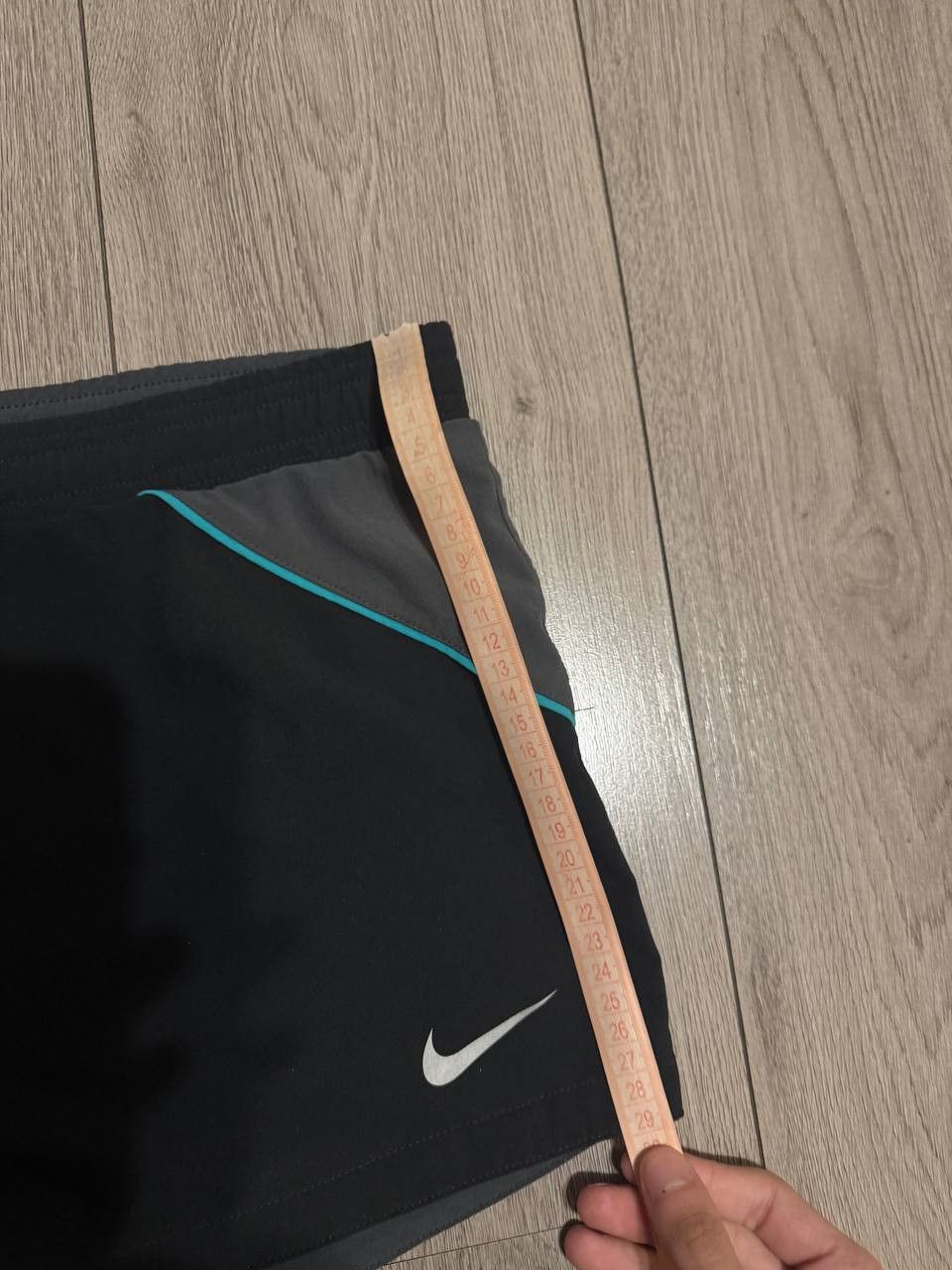Nike Nike Shorts Womens Running Size M Black Size 32" / US 10 / IT 46 - 4 Thumbnail