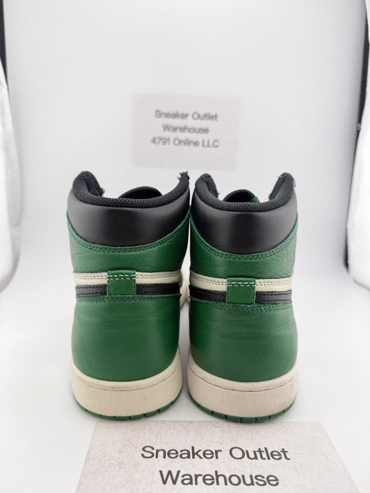 Nike Jordan 1 Pine Green US 10 Used with Box 555088-302 Size US 10 / EU 43 - 4 Thumbnail