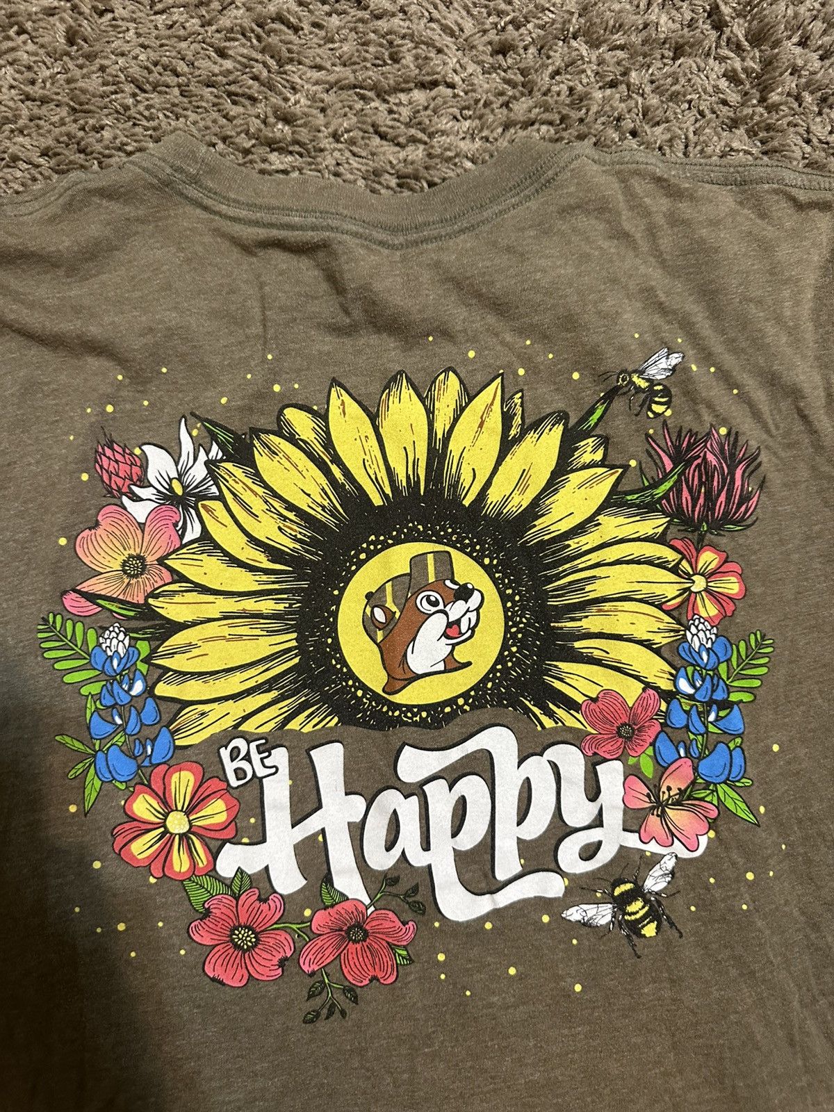 Other Vintage Buc-ee’s be happy” shirt 00s size large Size US L / EU 52-54 / 3 - 2 Thumbnail