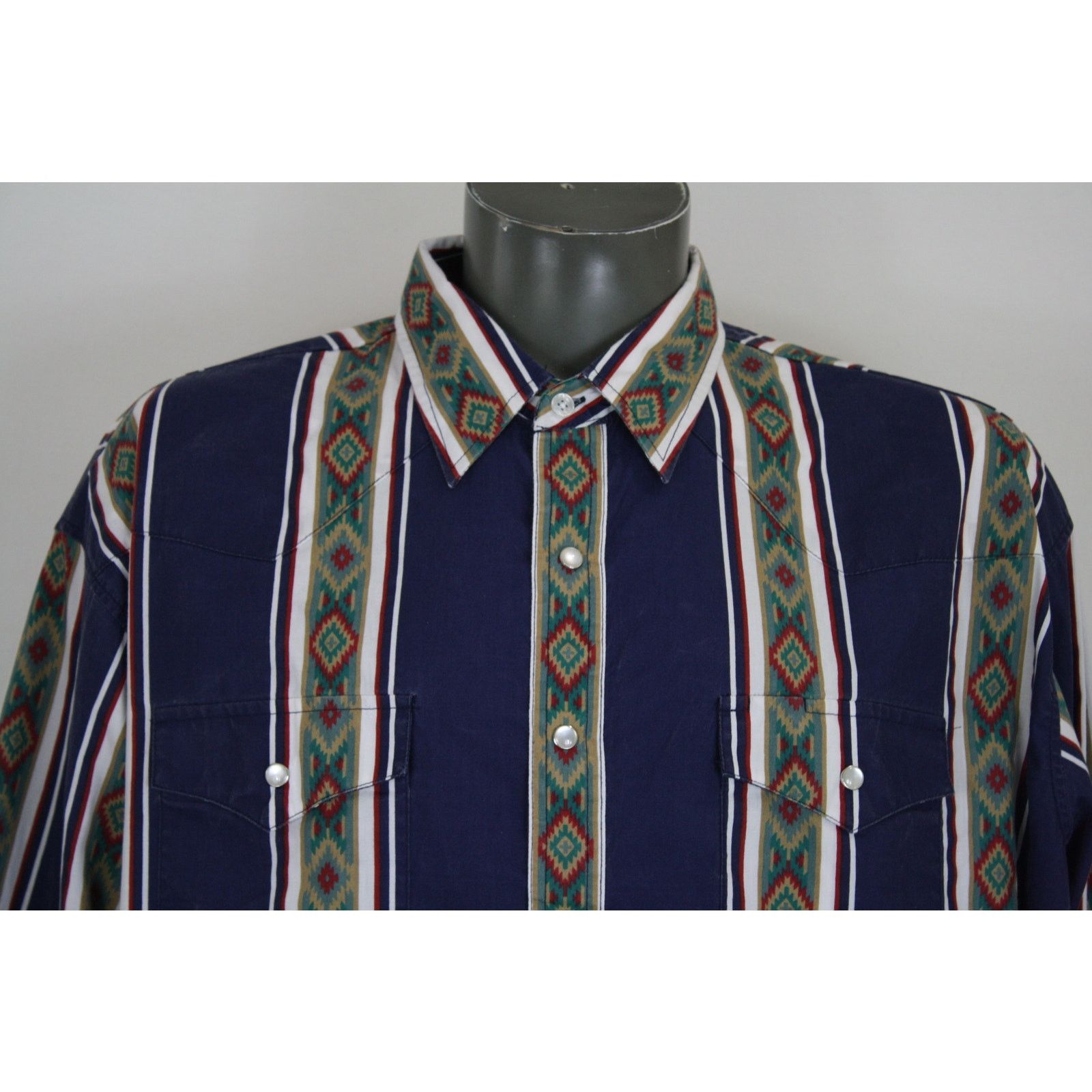 Vintage Vintage High Noon Western Shirt Mens 2XLT Aztec Pearl Snap Size US XXL / EU 58 / 5 - 2 Thumbnail