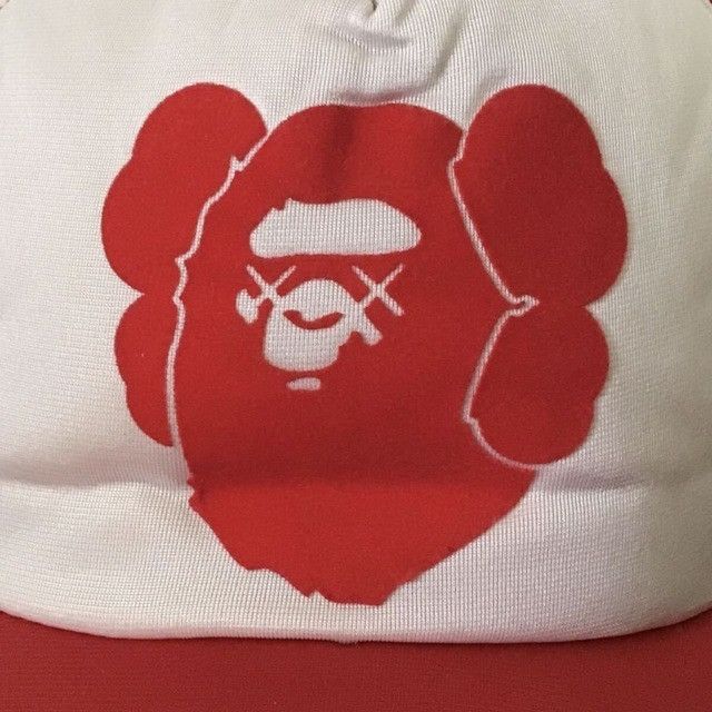 Bape × Kaws BAPE × KAWS Trucker Hat Cap a bathing ape NIGO Size ONE SIZE - 2 Thumbnail