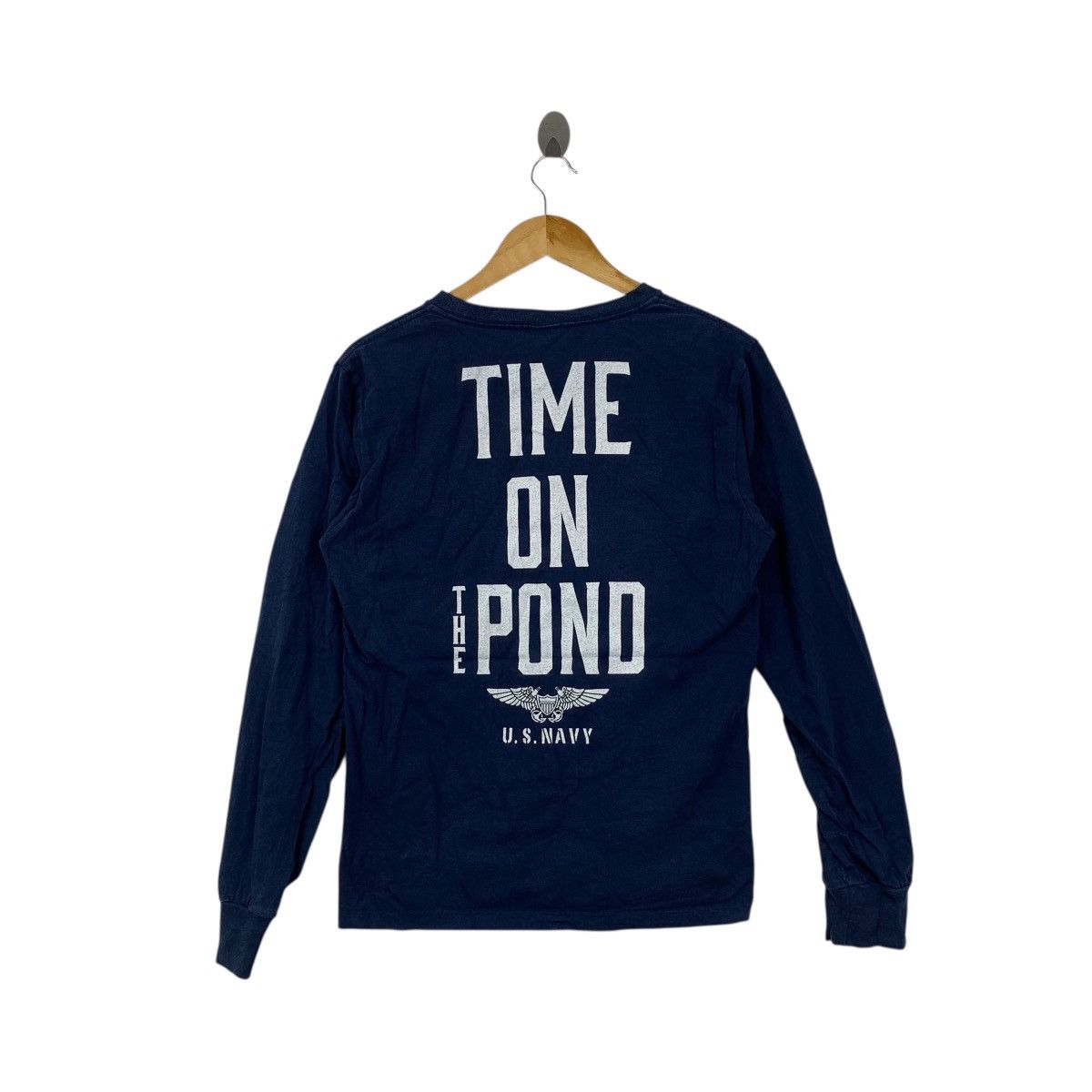 Avirex AVIREX US NAVY Time On The Pond Crest Tee Shirt Top Military Size US M / EU 48-50 / 2 - 1 Thumbnail