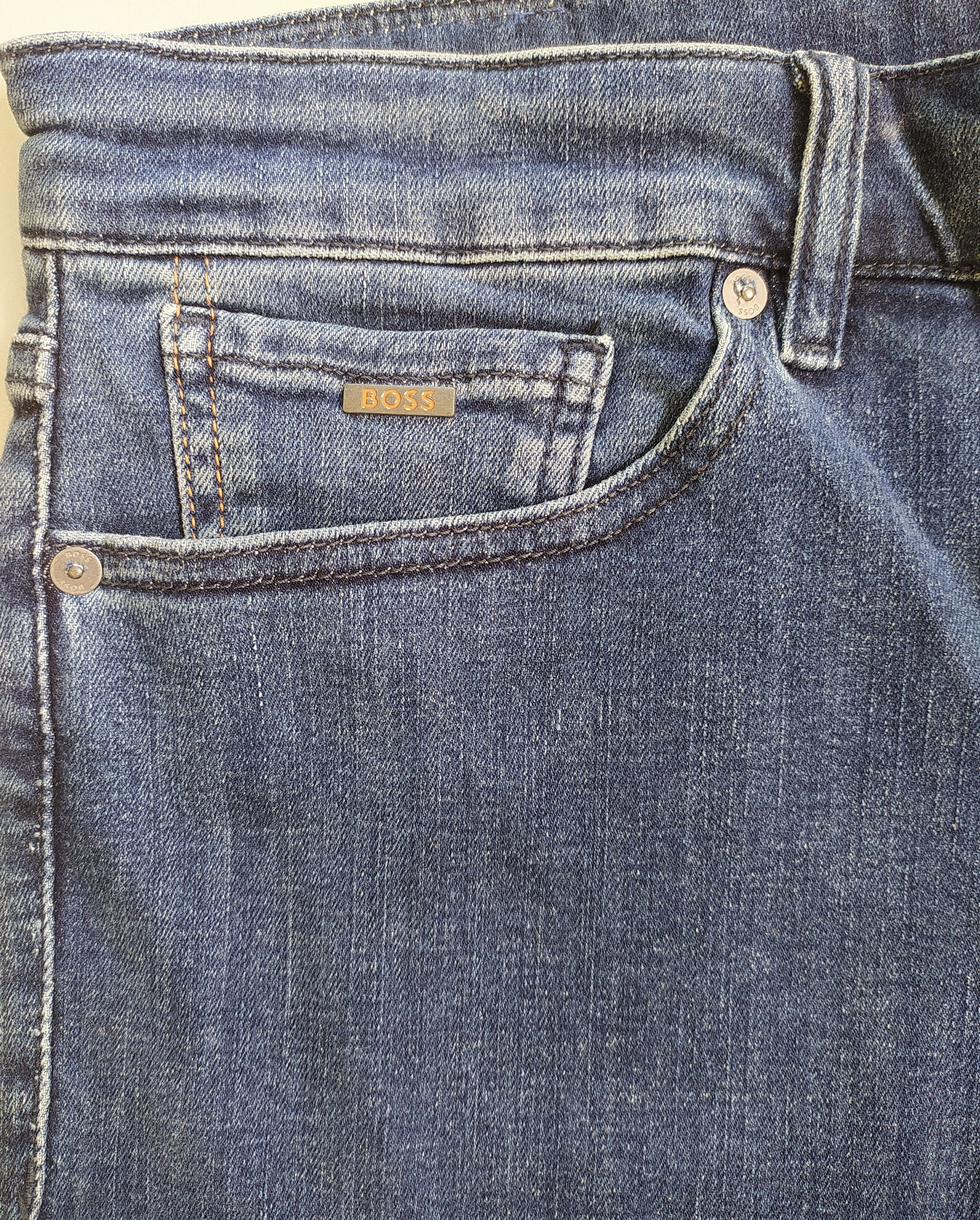 Hugo Boss HUGO BOSS MAINE Regular Fit Jeans FREE SHIPPING T/6034 Size US 36 / EU 52 - 12 Thumbnail