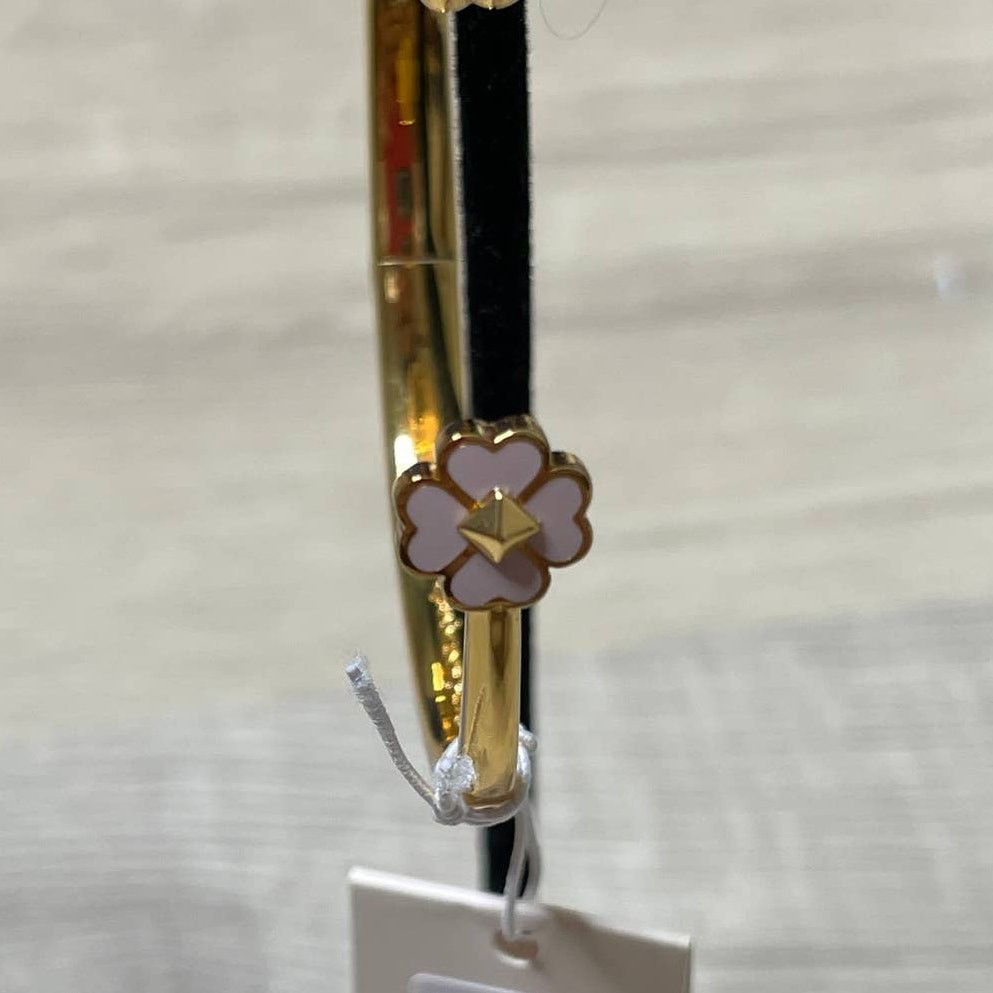 Kate Spade Kate Spade spades & studs enamel hinge cuff Bracelet Size ONE SIZE - 5 Thumbnail