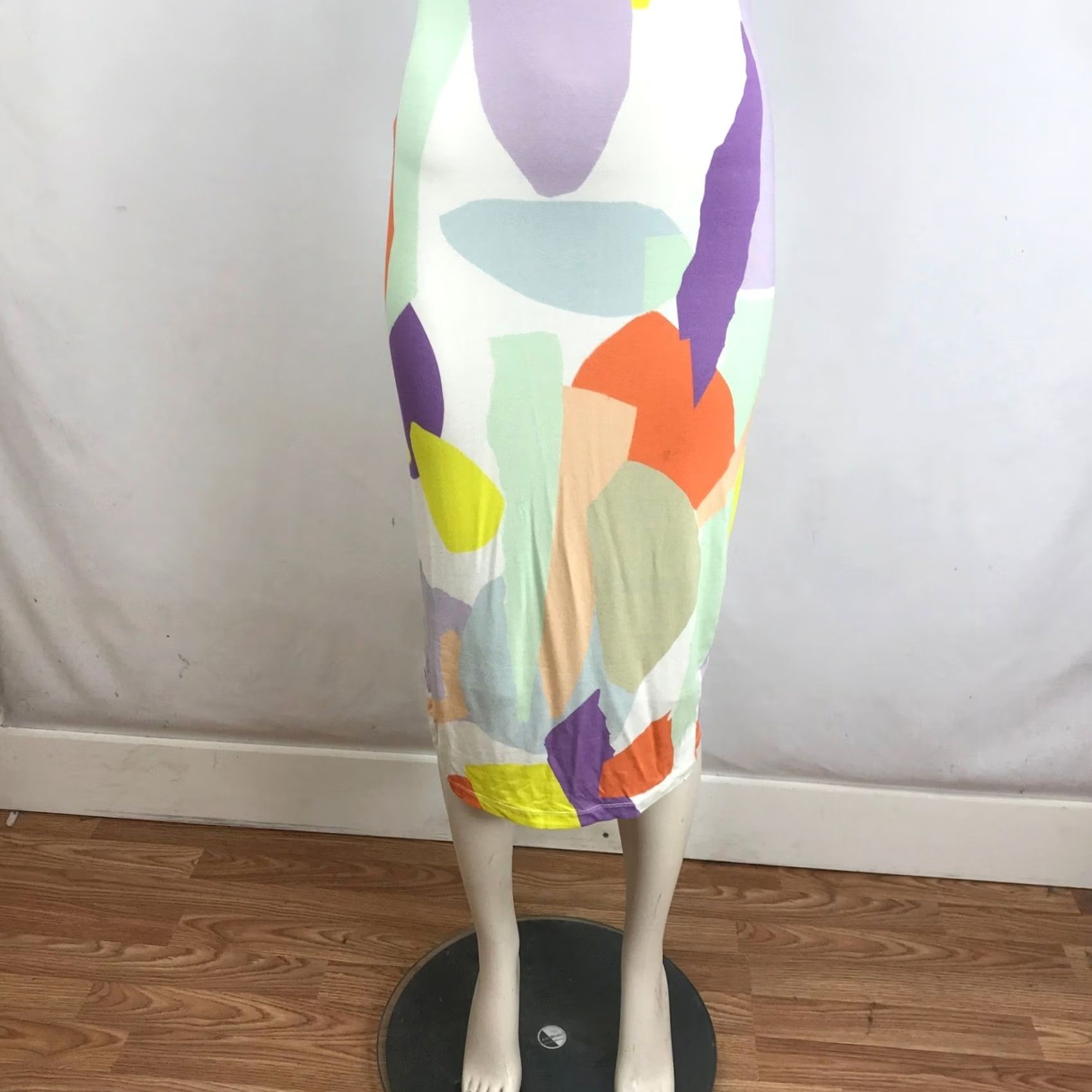 Alice + Olivia Alice + Olivia Abstract Geometric Print Bodycon Midi Dress Multicolor Size 2 Size XS / US 0-2 / IT 36-38 - 3 Thumbnail