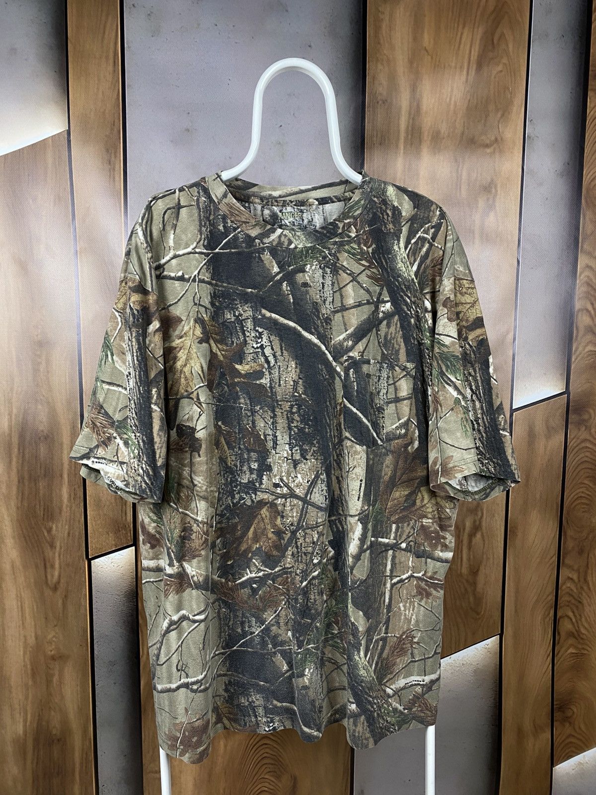 Realtree 🌳Vintage T-Shirt Realtree Overprint Monogram Tree Tee🌳 Size US XXL / EU 58 / 5 - 1 Thumbnail