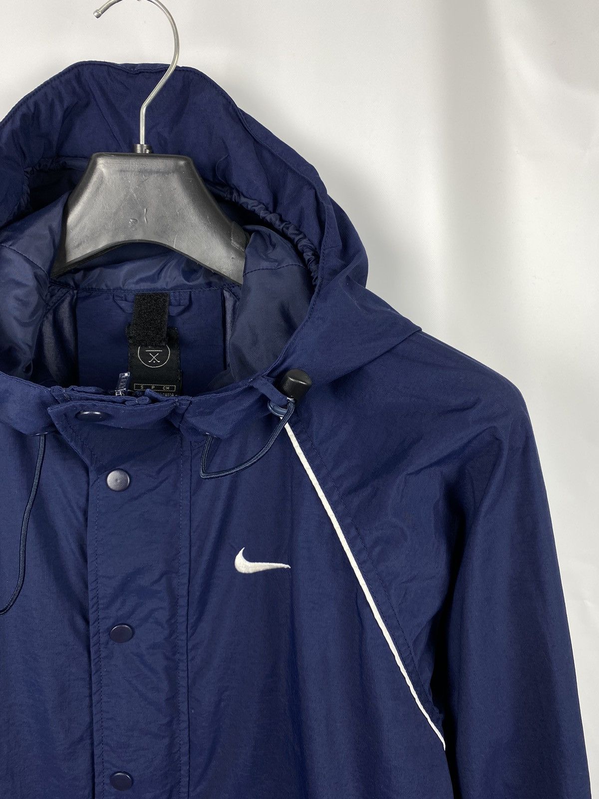 Nike × Vintage Nike Vintage Windbreaker Hooded Jacket size S Size US S / EU 44-46 / 1 - 3 Thumbnail