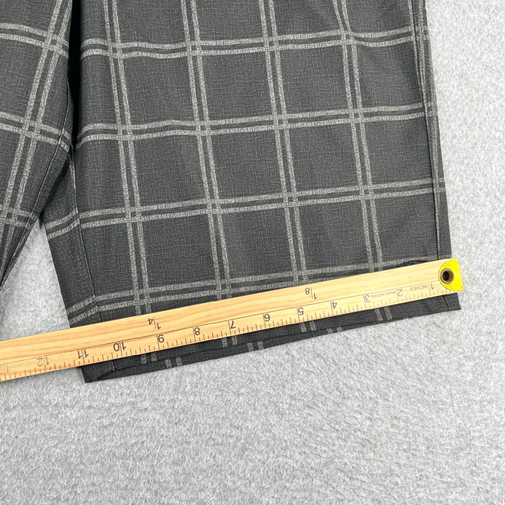 O'Neill VINTAGE? No. O'Neill Hybrid Short Mens 32 Gray Check Casual Stretch Classic Beach Size US 32 / EU 48 - 2 Thumbnail
