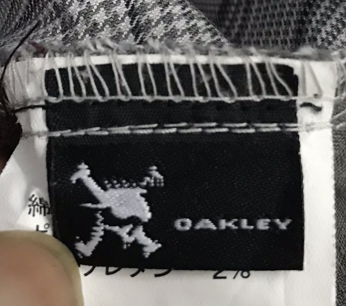 Oakley × Vintage Vintage Oakley Ohydrolix Cargo Pants Size US 35 - 22 Thumbnail