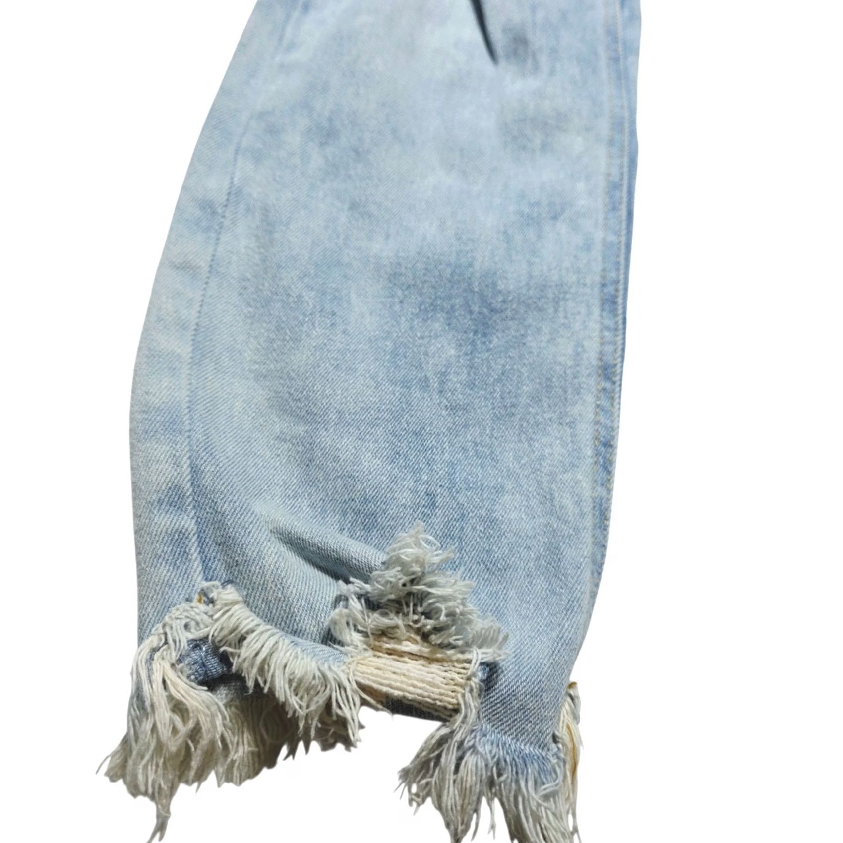 Almost Famous Almost Famous Jeans Women’s 28x27 Light Wash Distressed Raw Hem Size 28" / US 6 / IT 42 - 3 Thumbnail