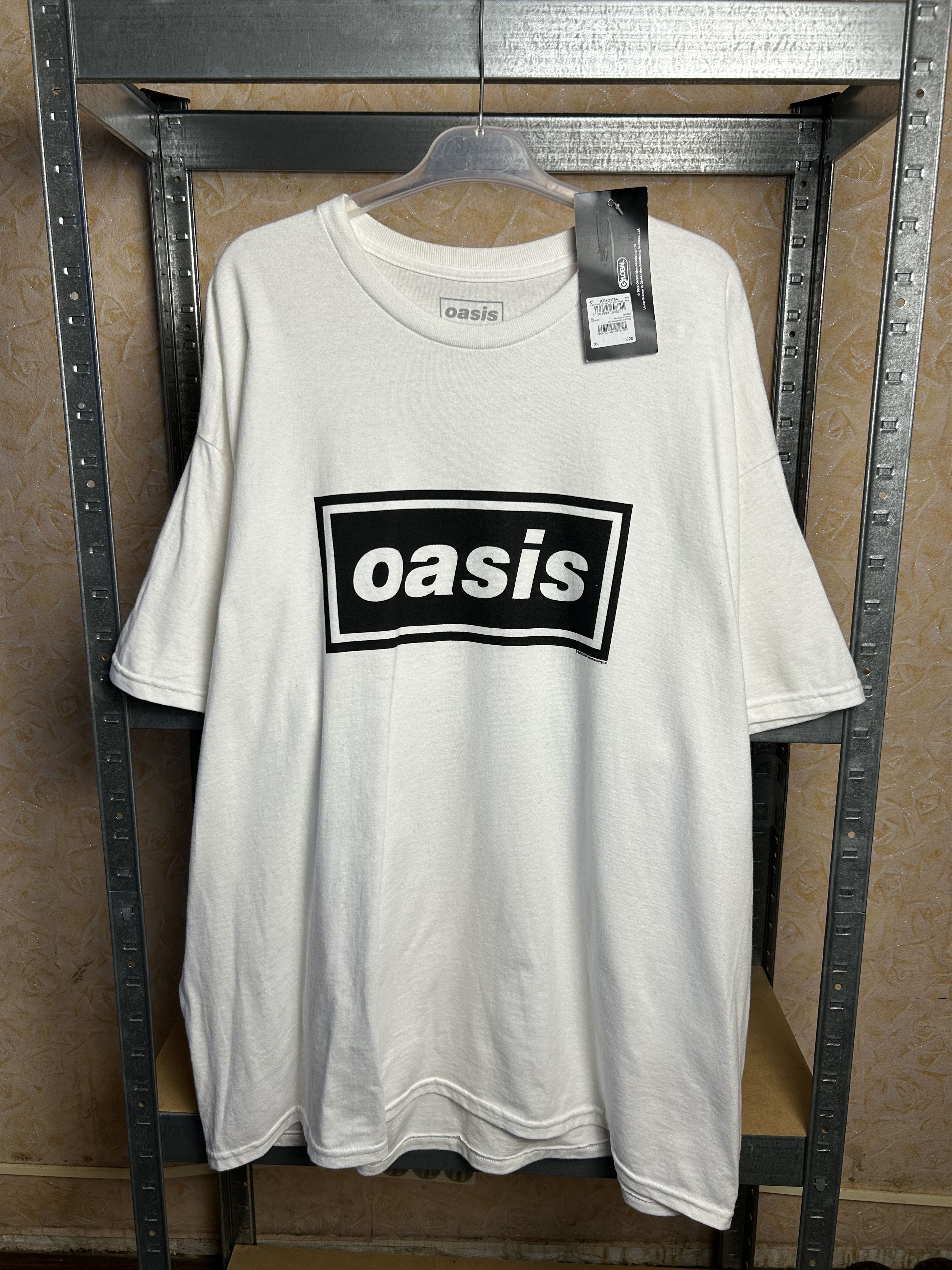 Band Tees Vintage 2024 Oasis Rock Band T-shirt Size US XL / EU 56 / 4 - 1 Thumbnail