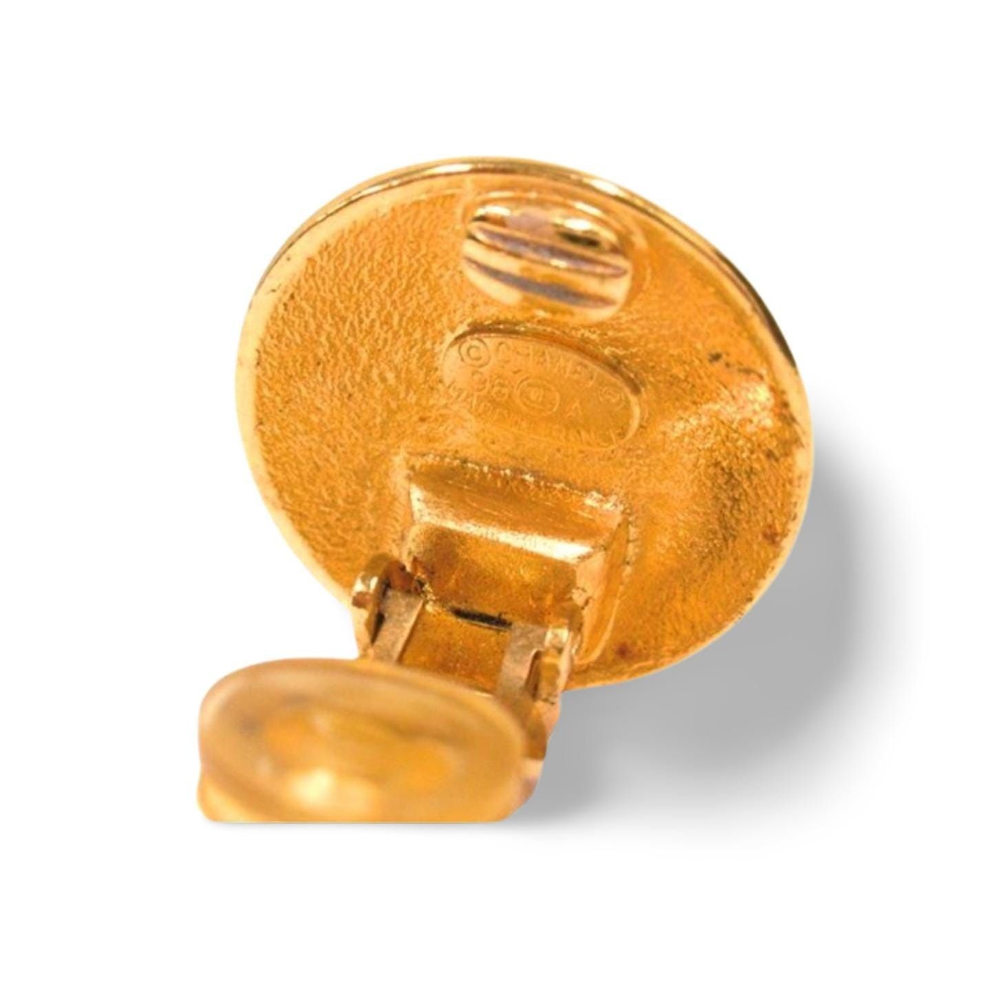 Chanel Vintage CHANEL Gold tone round earrings with CC mark Size ONE SIZE - 4 Thumbnail