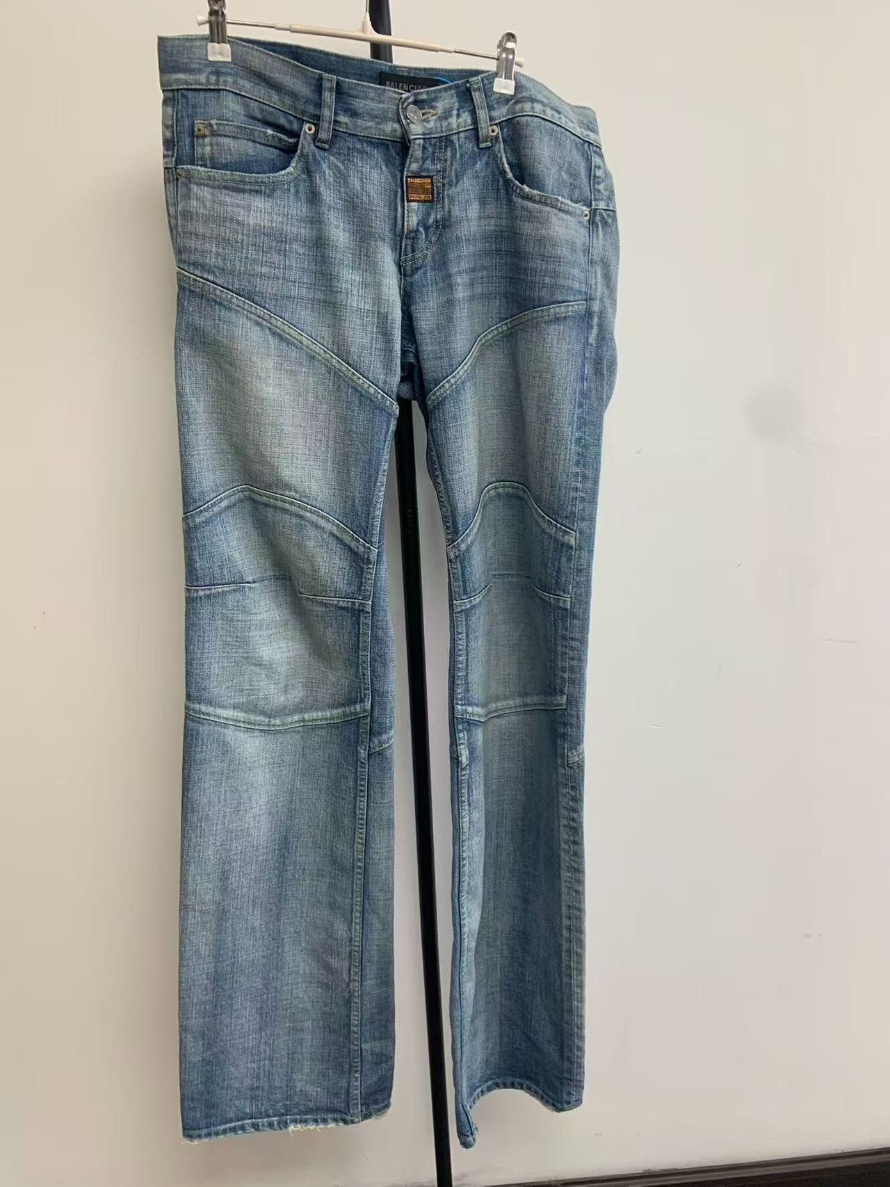 Balenciaga Balenciaga Low-Waist Five-Pocket Blue Jeans Size US 30 / EU 46 - 1 Thumbnail