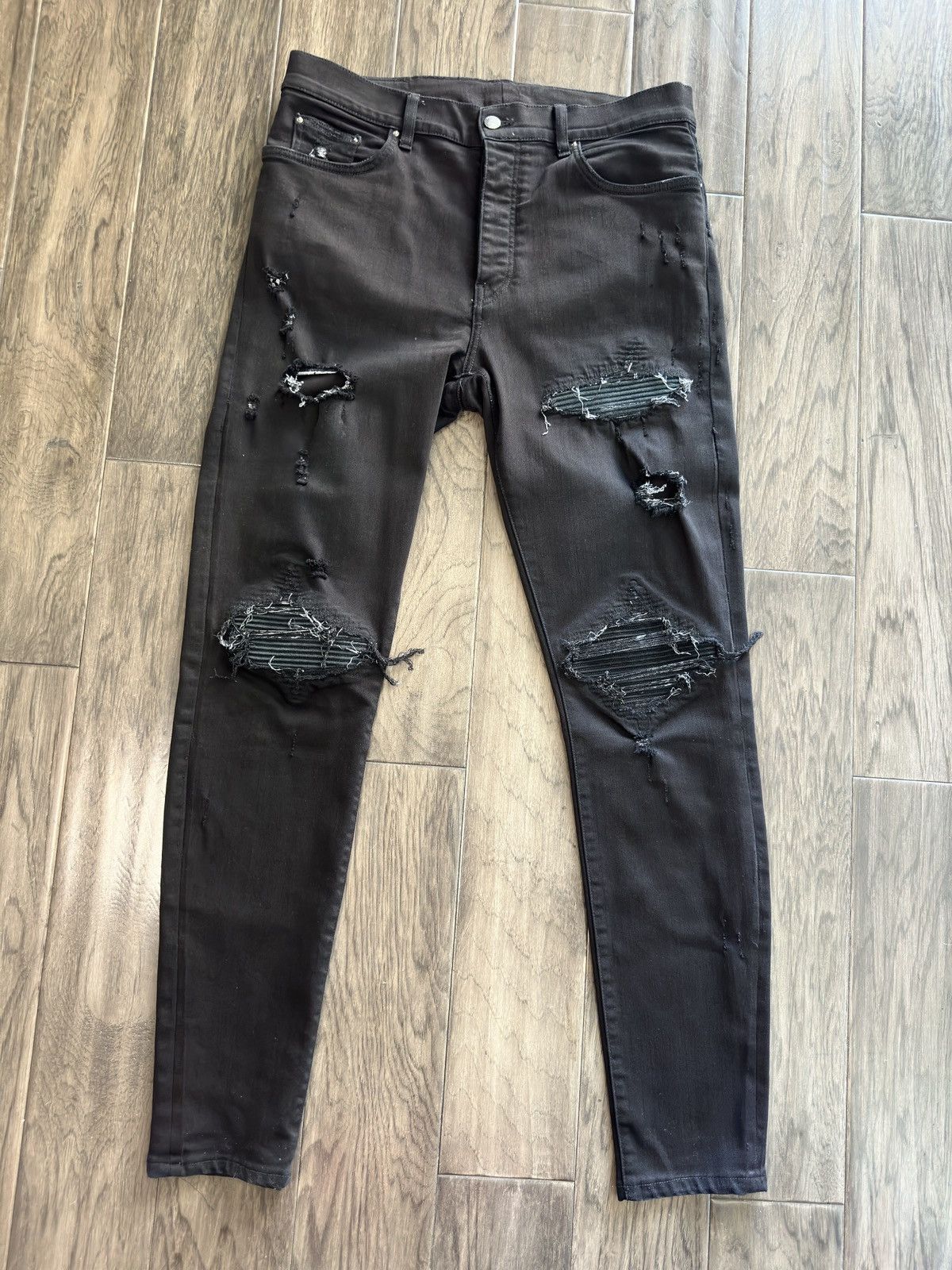 Amiri MX1