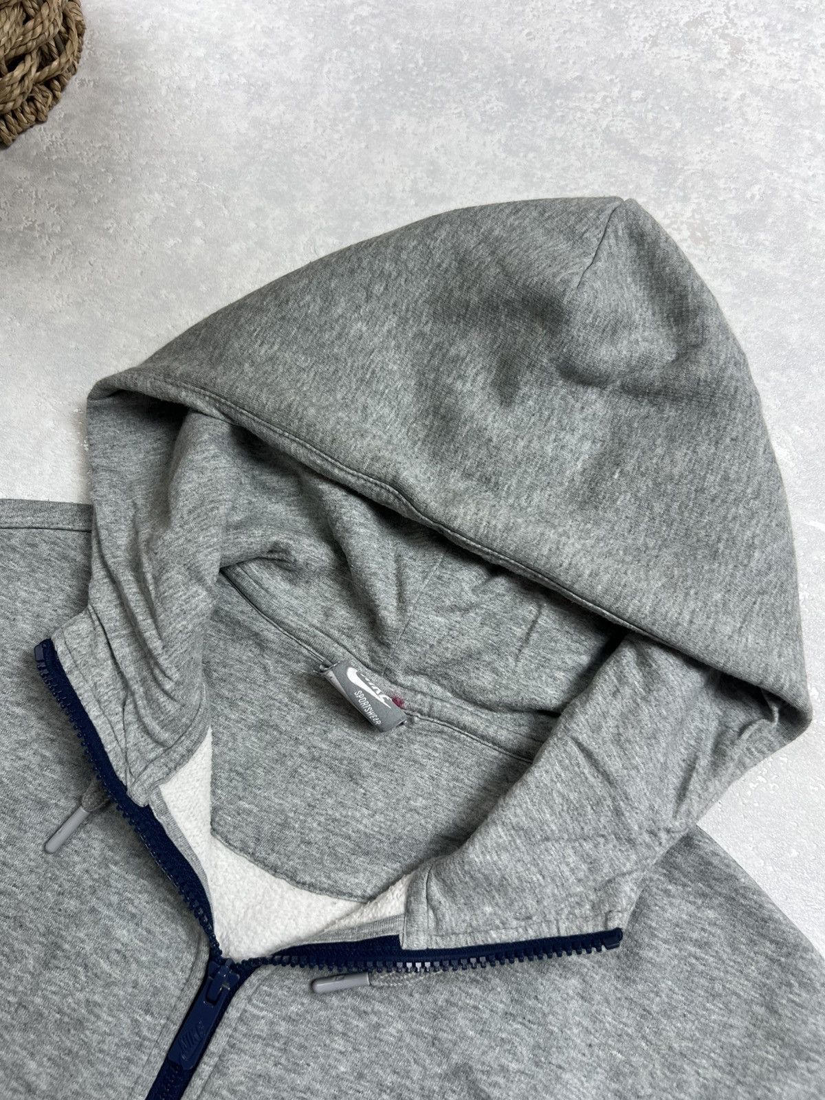 Nike 00s Nike Retro Logo Vintage Y2K Oversized Zip Hoodie Size US L / EU 52-54 / 3 - 5 Thumbnail