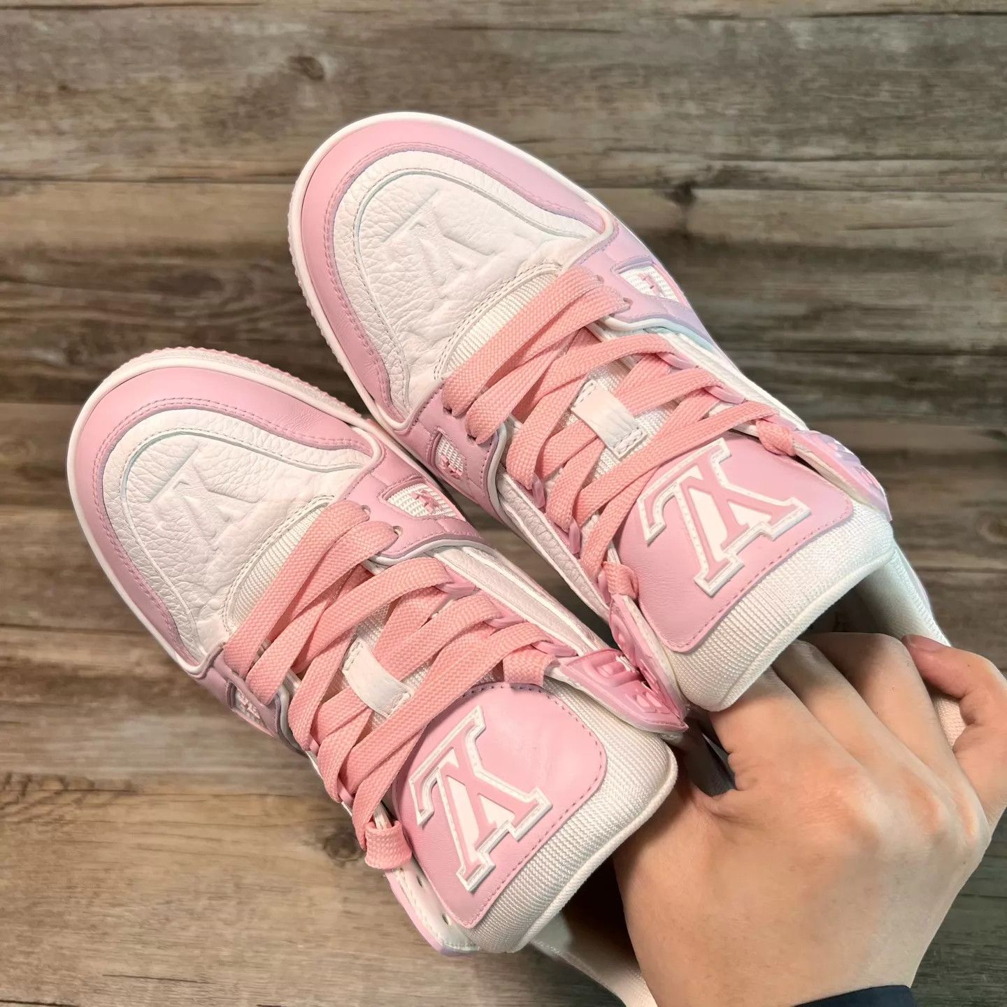 Louis Vuitton LV Trainer 25 Pink/White 37 97% NoBox NoFlaws MinorSoleWear Size US 6.5 / IT 36.5 - 5 Thumbnail